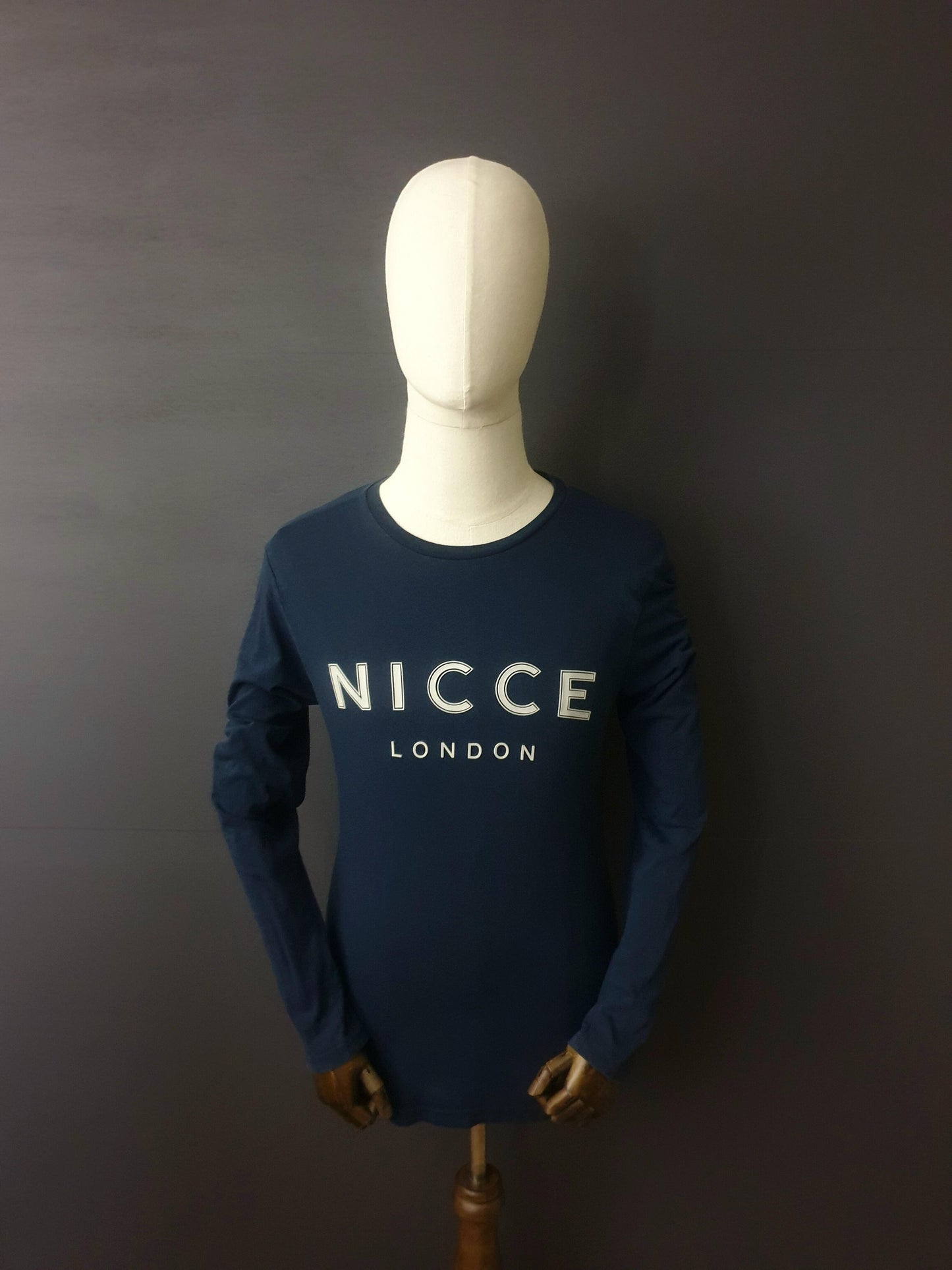 NICCE Logo Print Long Sleeve T-shirt in Navy