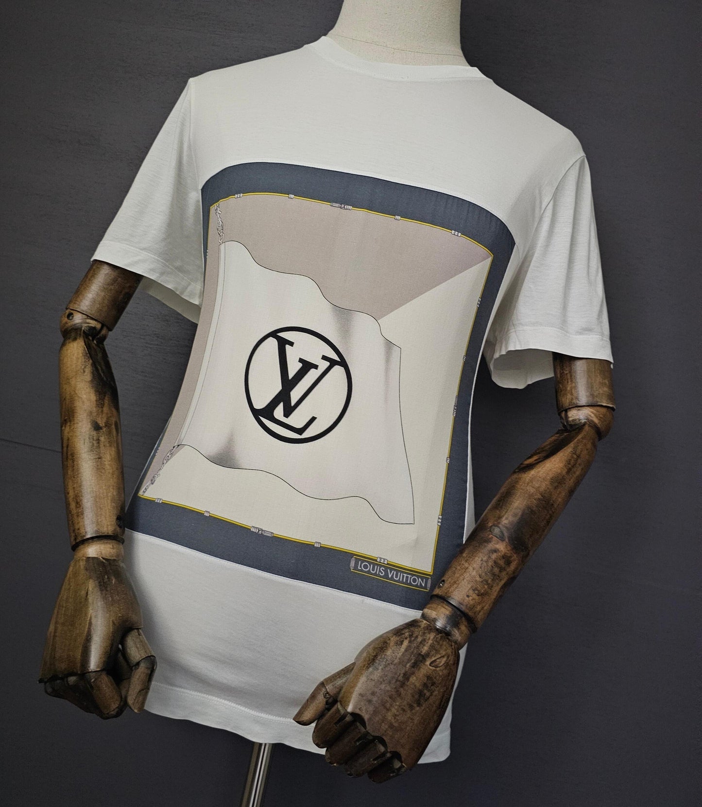 LOUIS VUITTON Vintage LV Flag T-Shirt