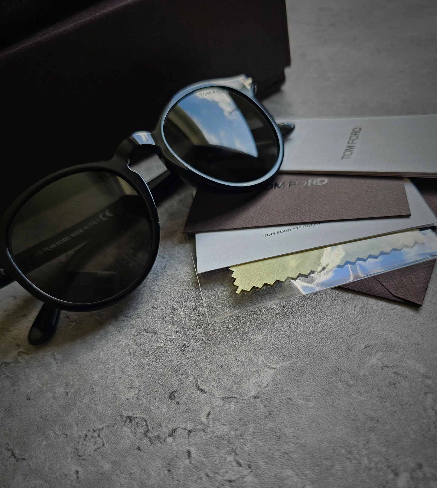 TOM FORD IAN-02 TF591 Sunglasses
