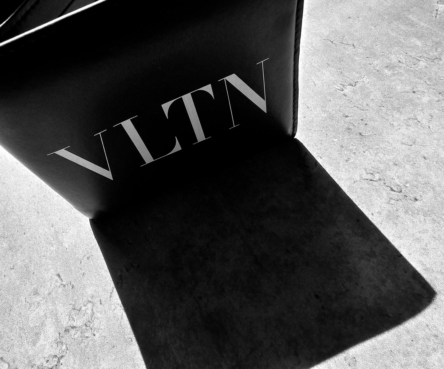 VALENTINO GARAVANI VLTN Bifold Wallet
