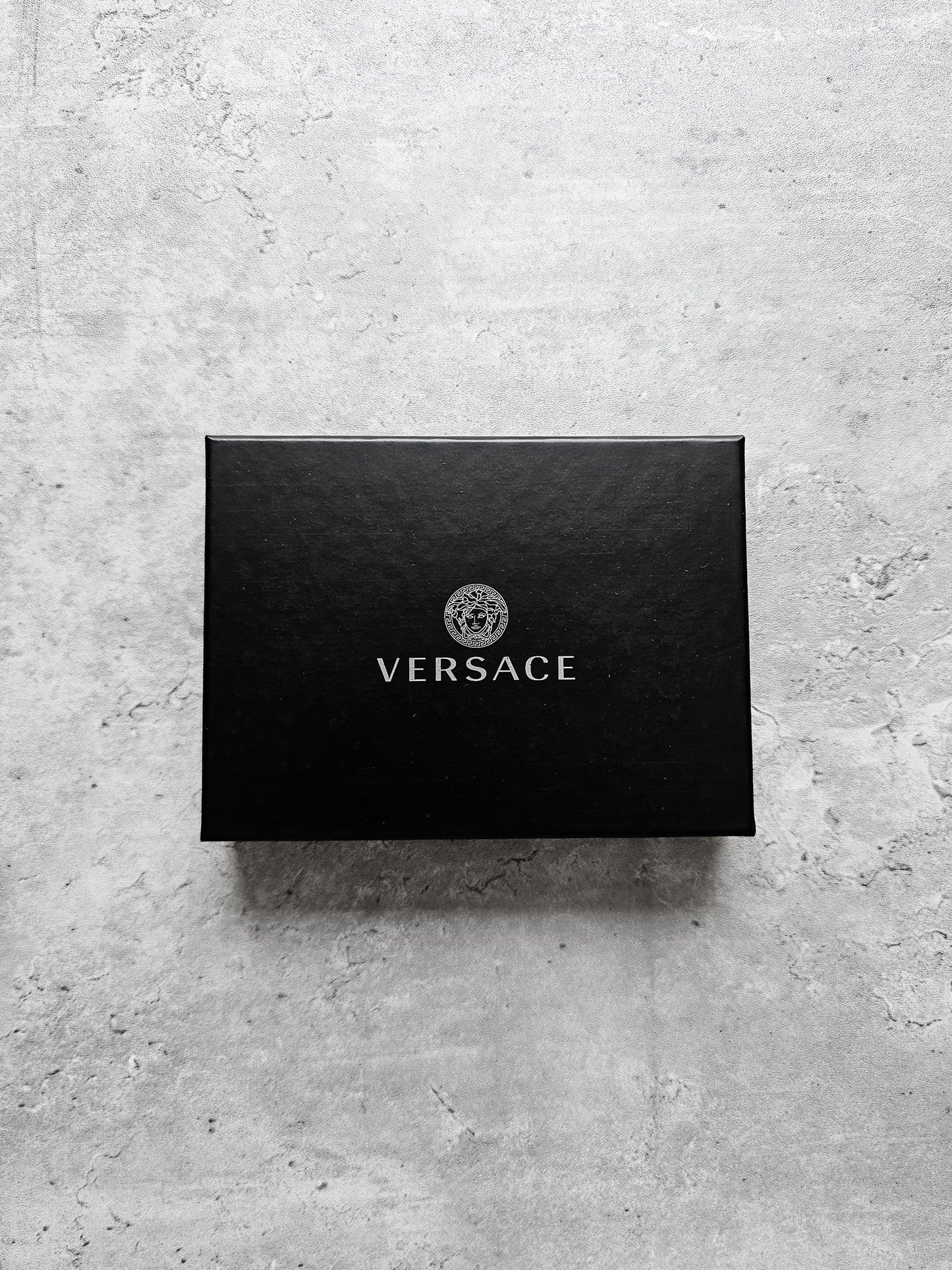 VERSACE Pebble Leather Medusa Icon Card Holder