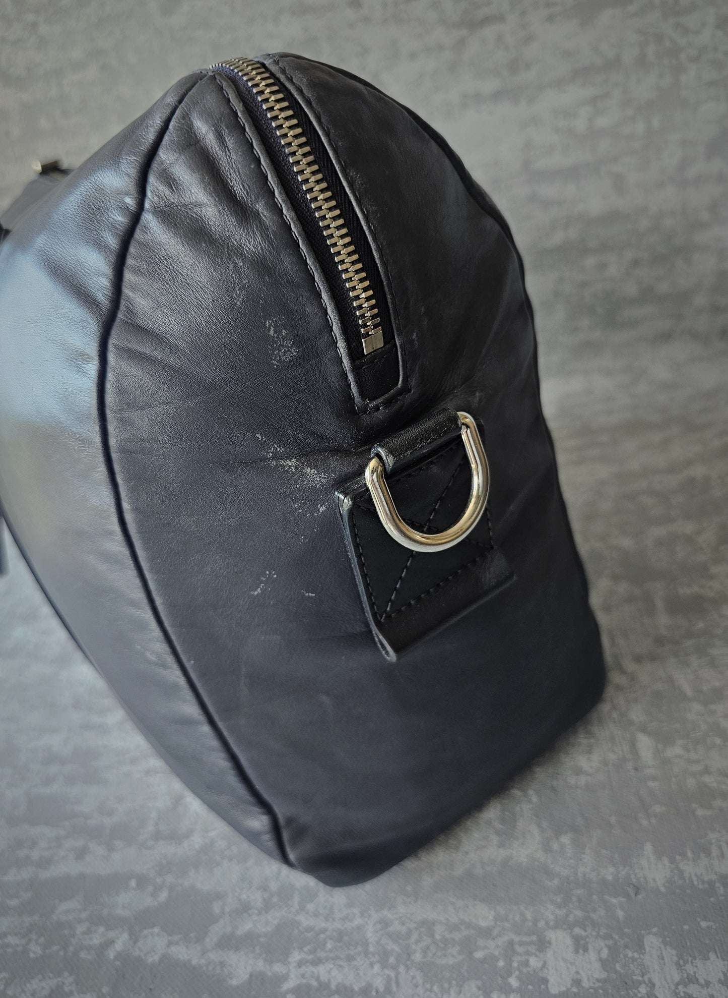 LOUIS VUITTON V Line Start Soft Nappa Travel Holdall