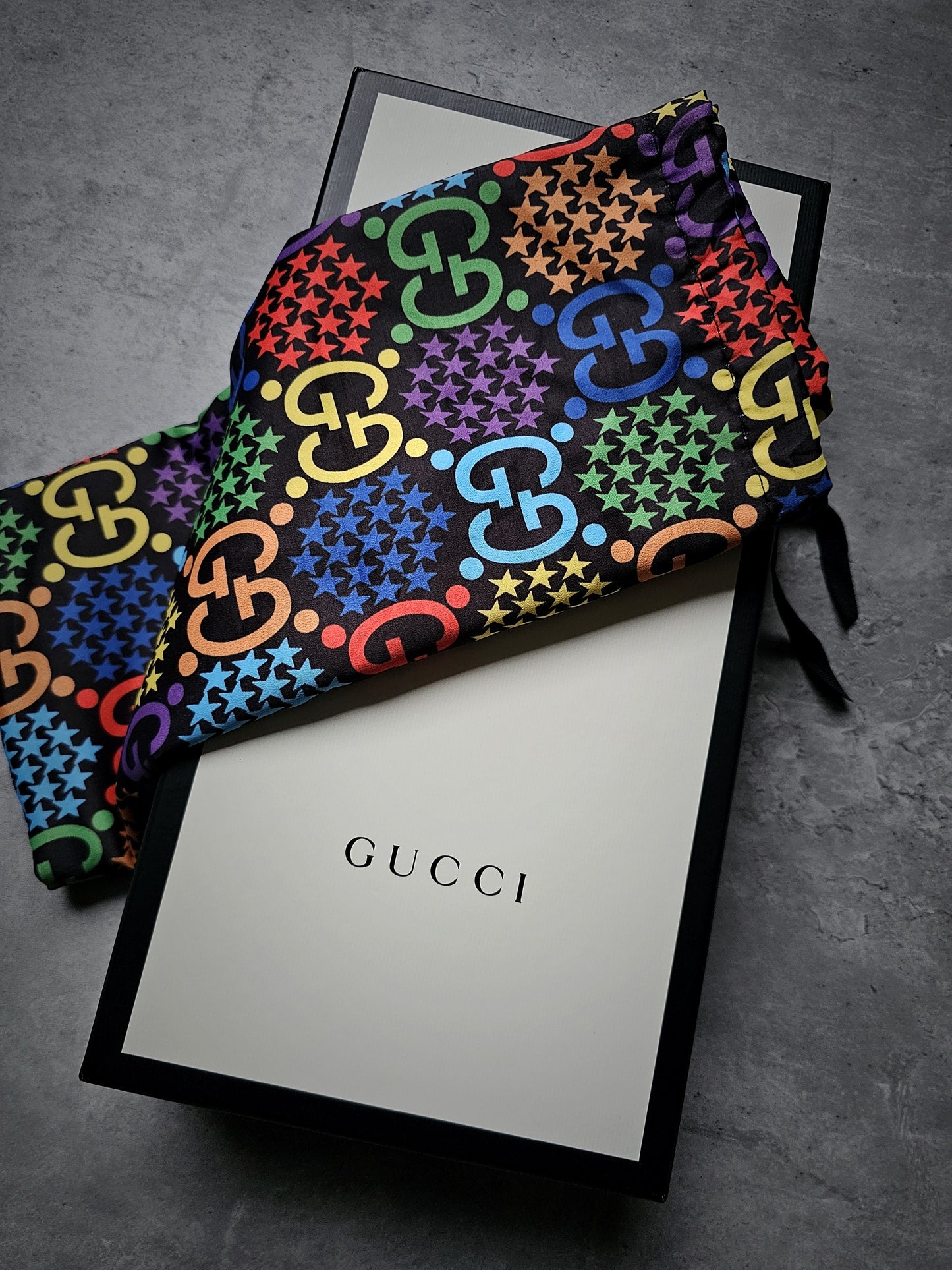 GUCCI GG Supreme Monogram Psychedelic Fedora Bucket Hat