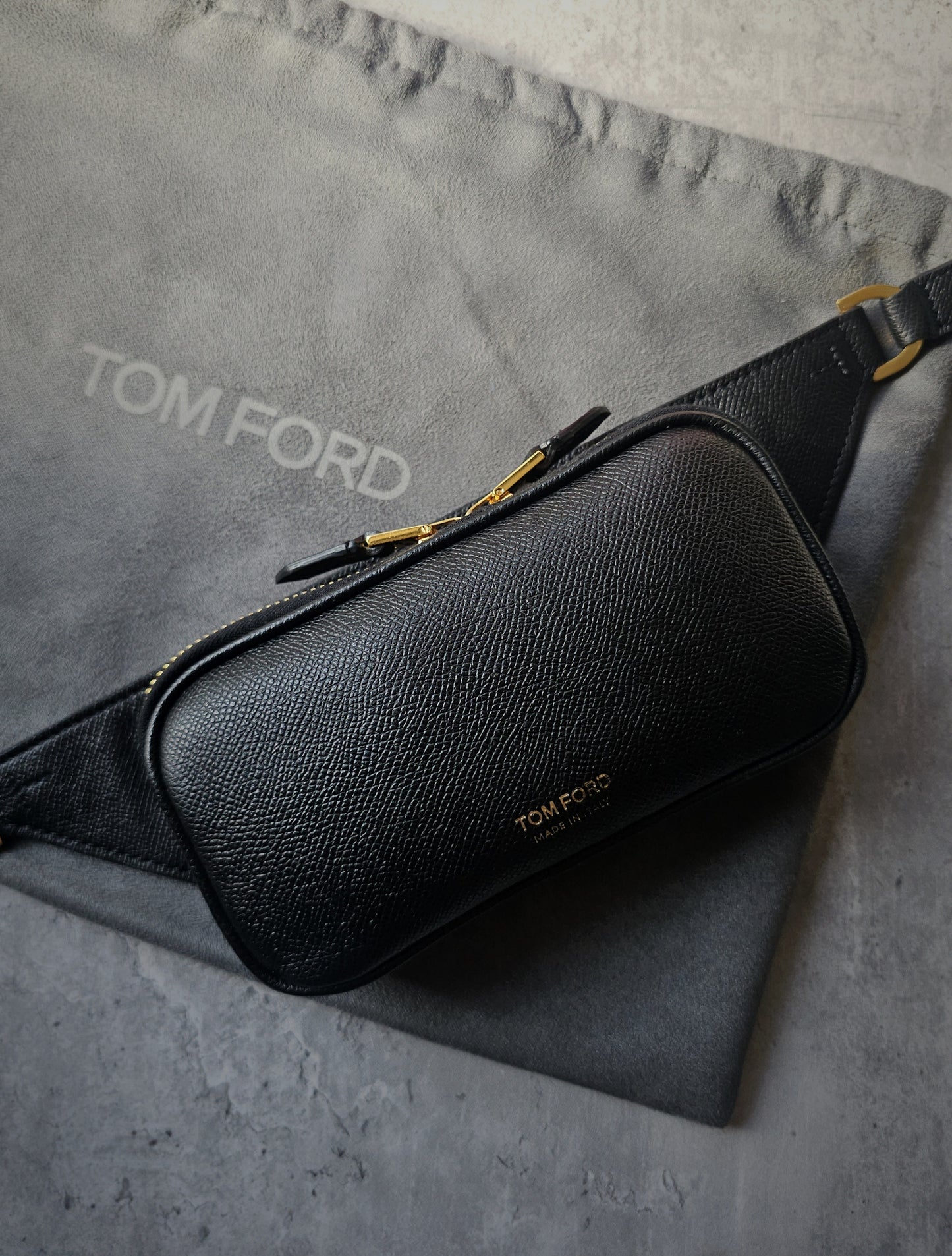 TOM FORD Full Grain Texturized Leather Belt Bag
