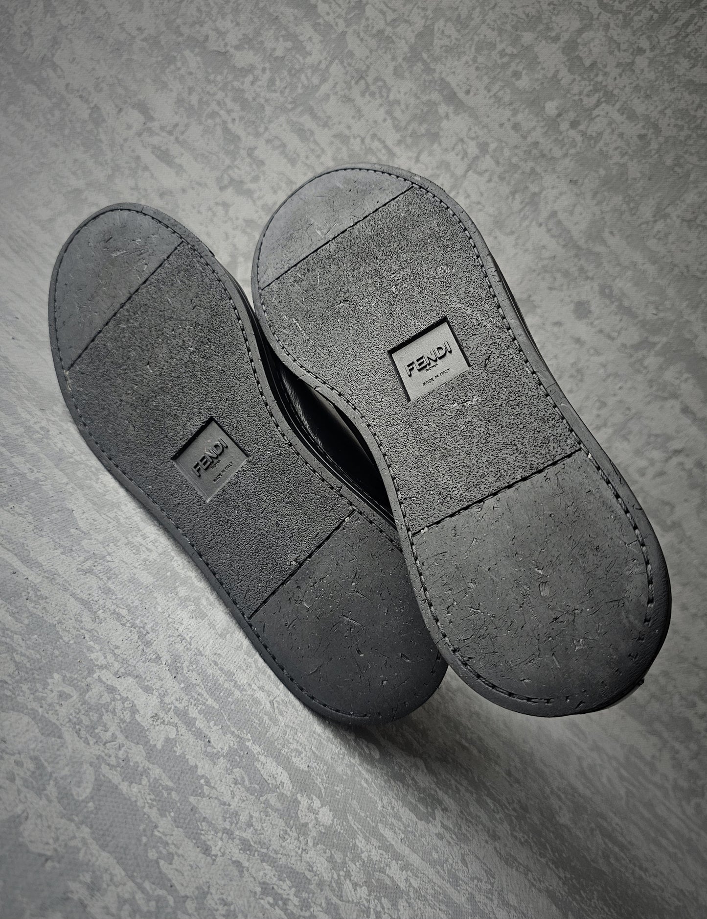 FENDI Low-Top Leather Bug Eye Sneakers