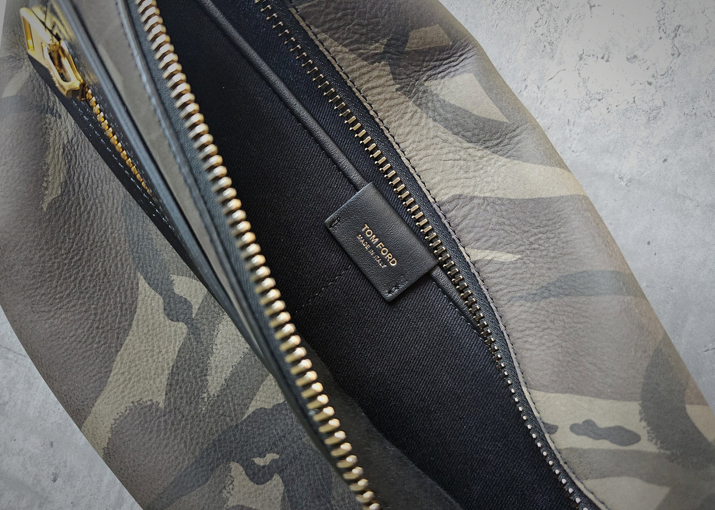 TOM FORD Leather-Trimmed Camouflage Nubuck Belt Bag