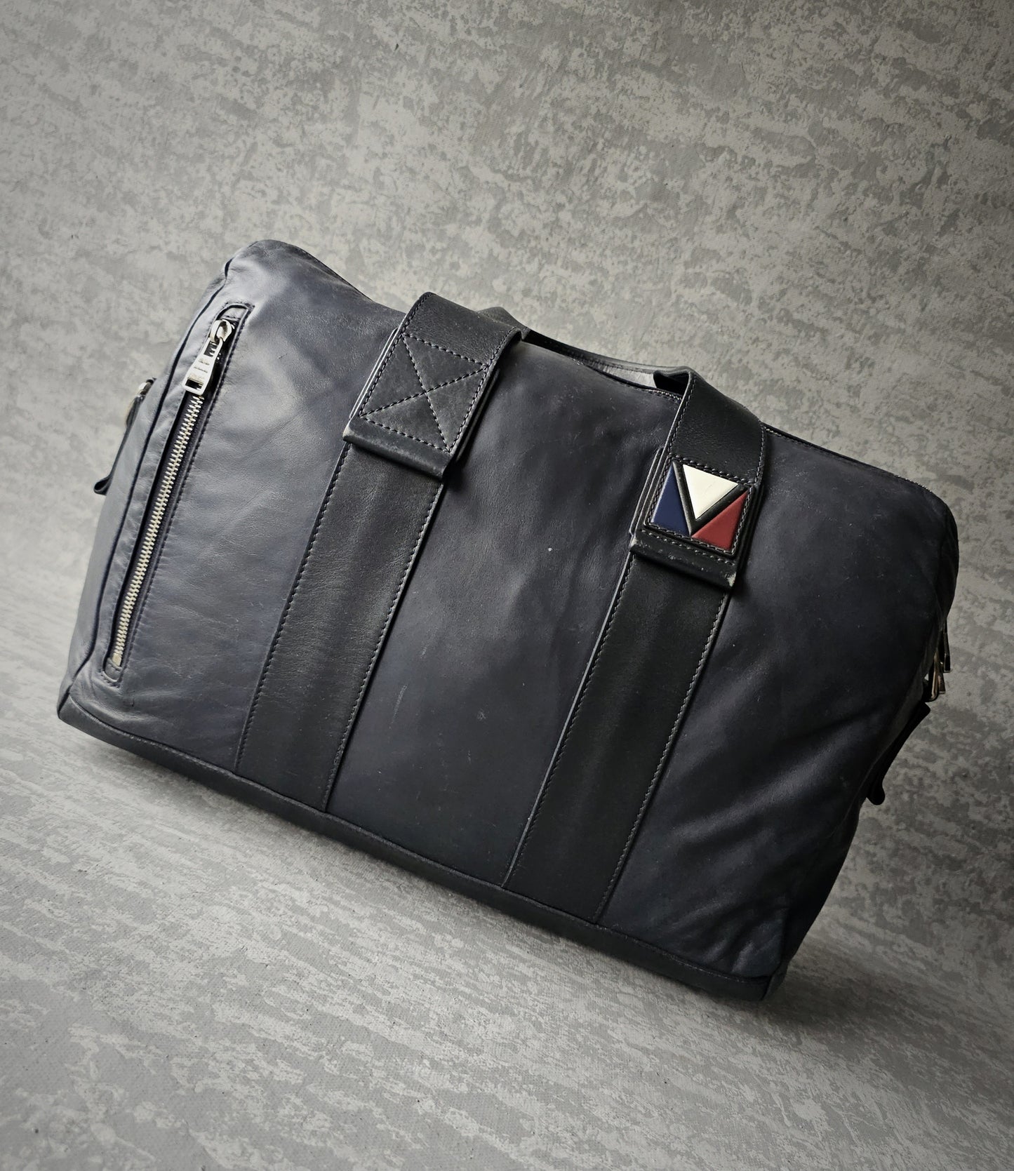 LOUIS VUITTON V Line Start Soft Nappa Travel Holdall