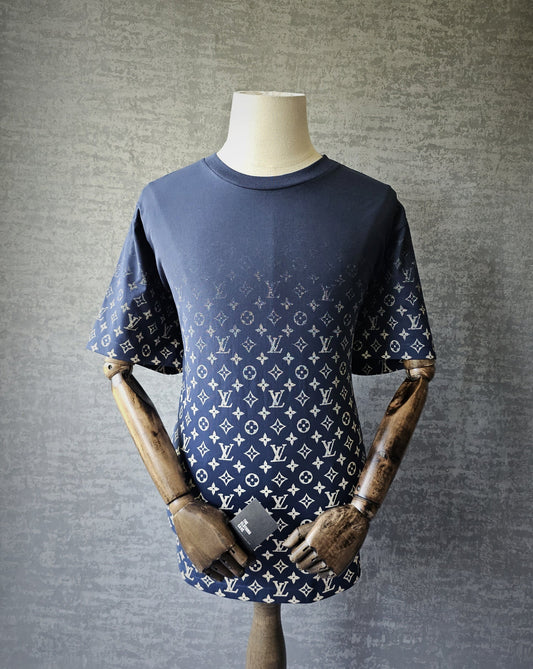 LOUIS VUITTON Gradient Cotton Monogram Navy T-Shirt