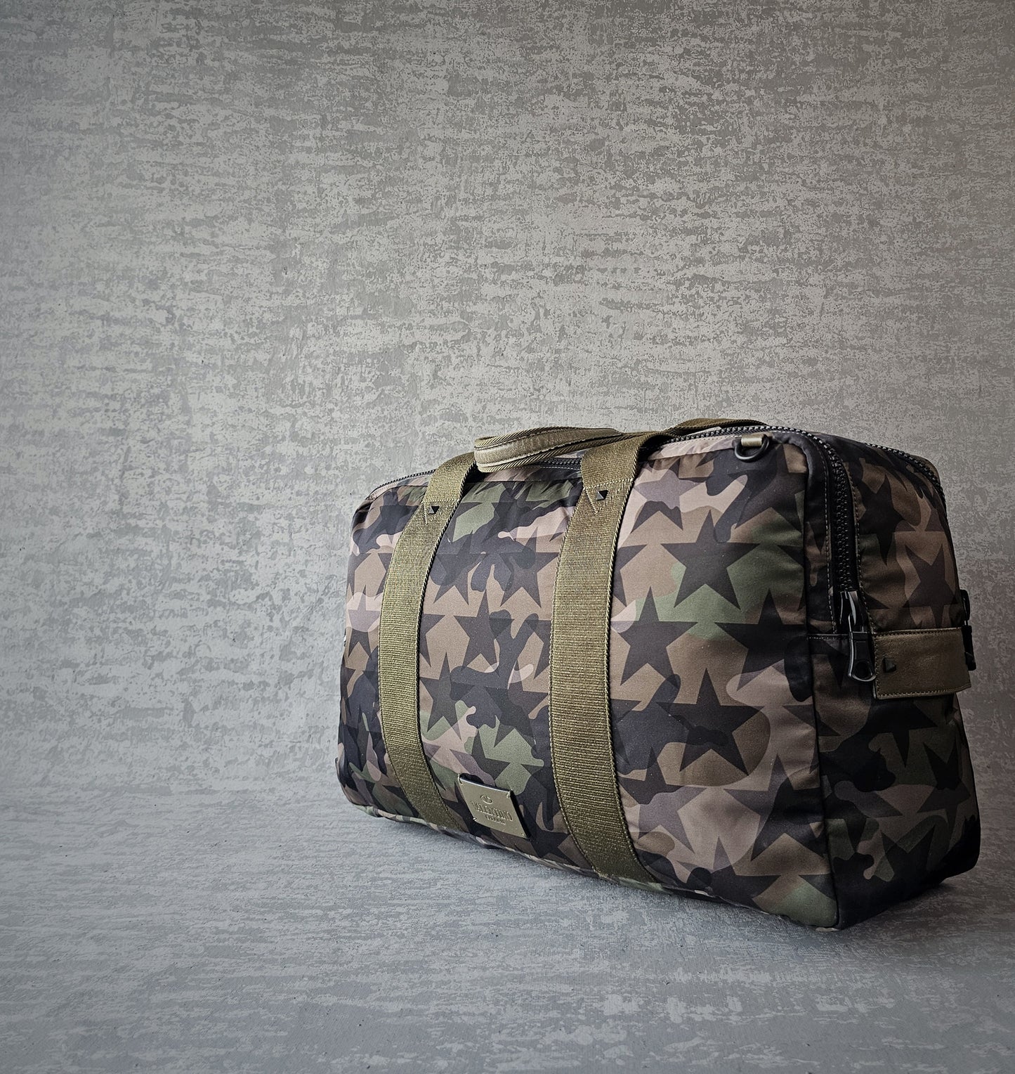 VALENTINO GARAVANI Exclusive Starred Camouflage Duffle Bag