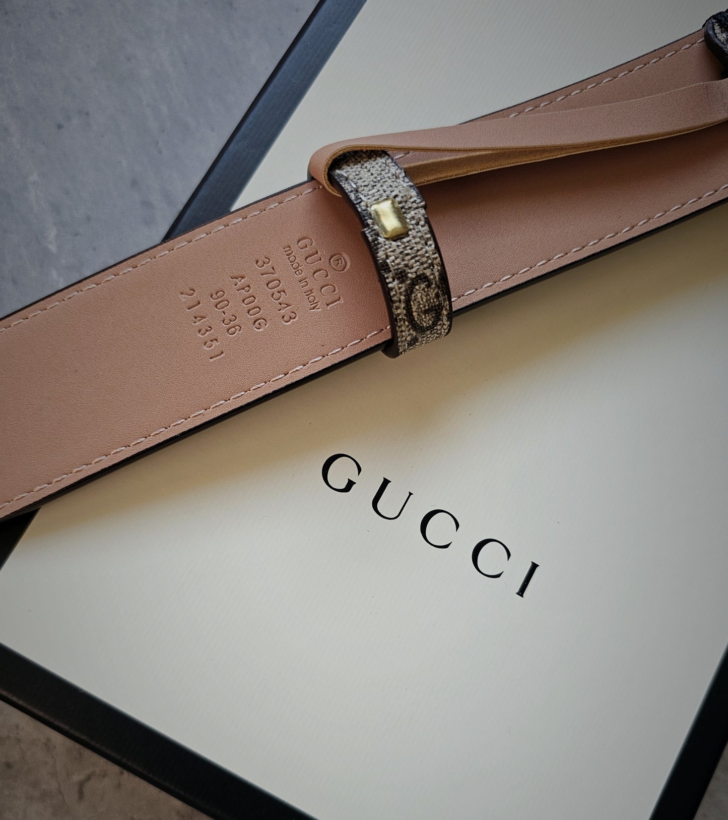 GUCCI GG Marmont Supreme Monogram Beige Belt