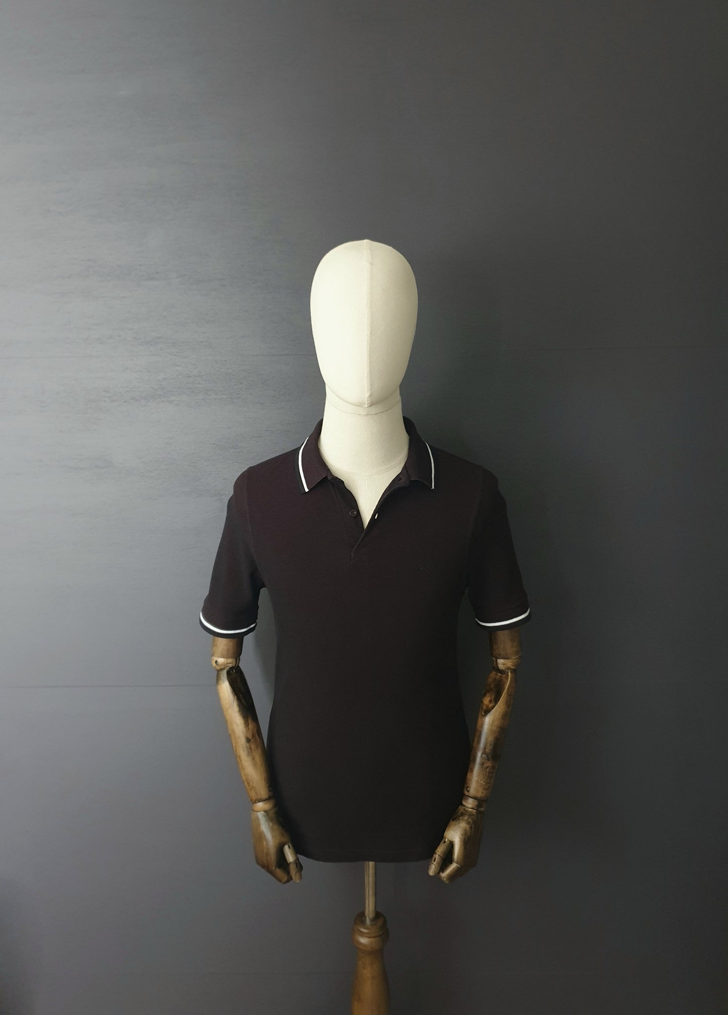 FRED PERRY M12 Polo Shirt in Burgundy