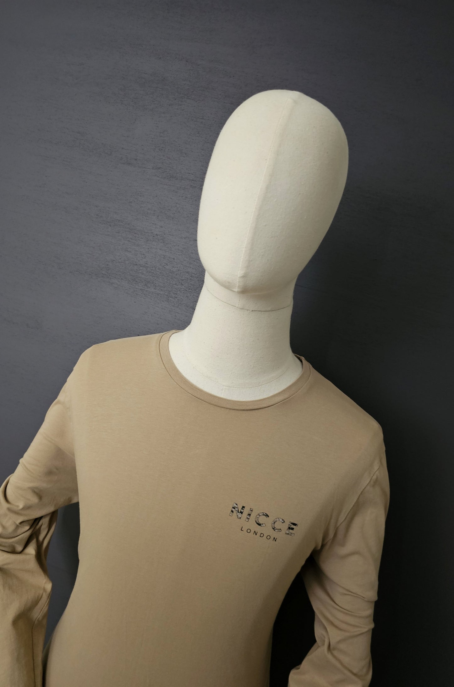NICCE London Long Sleeve Camo embroidery T-Shirt