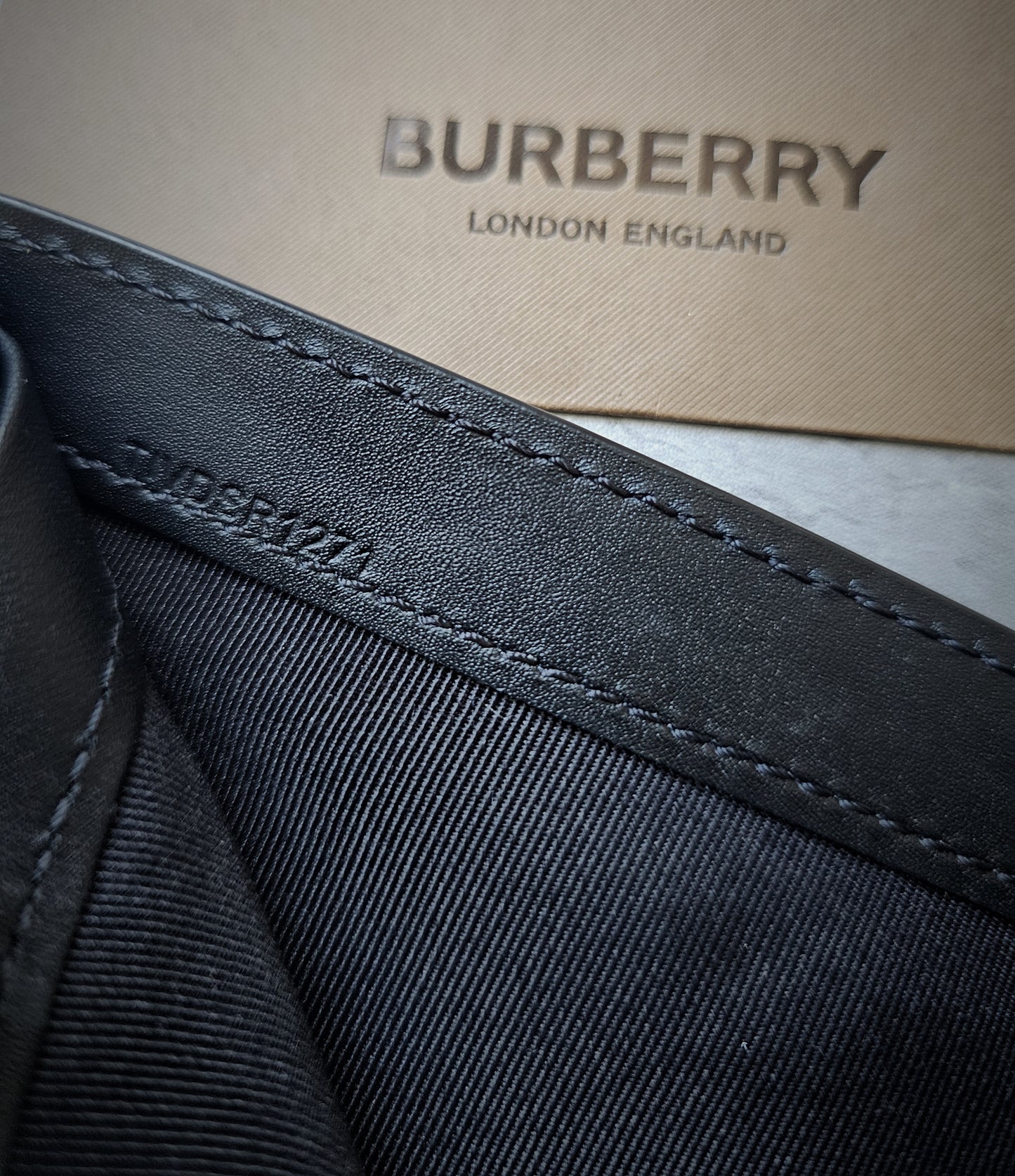 BURBERRY Graffiti Print International Leather Bifold Wallet