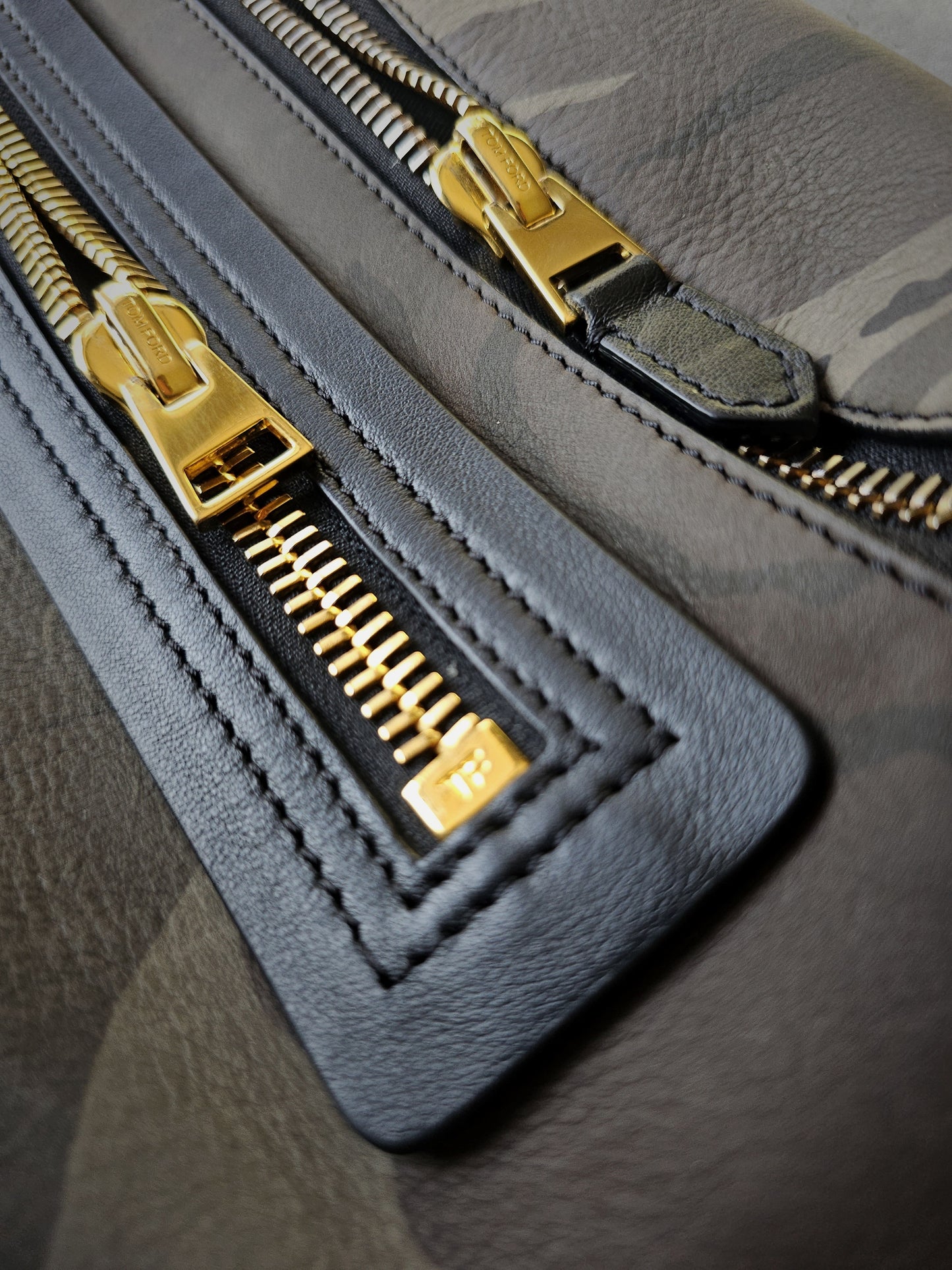TOM FORD Leather-Trimmed Camouflage Nubuck Belt Bag