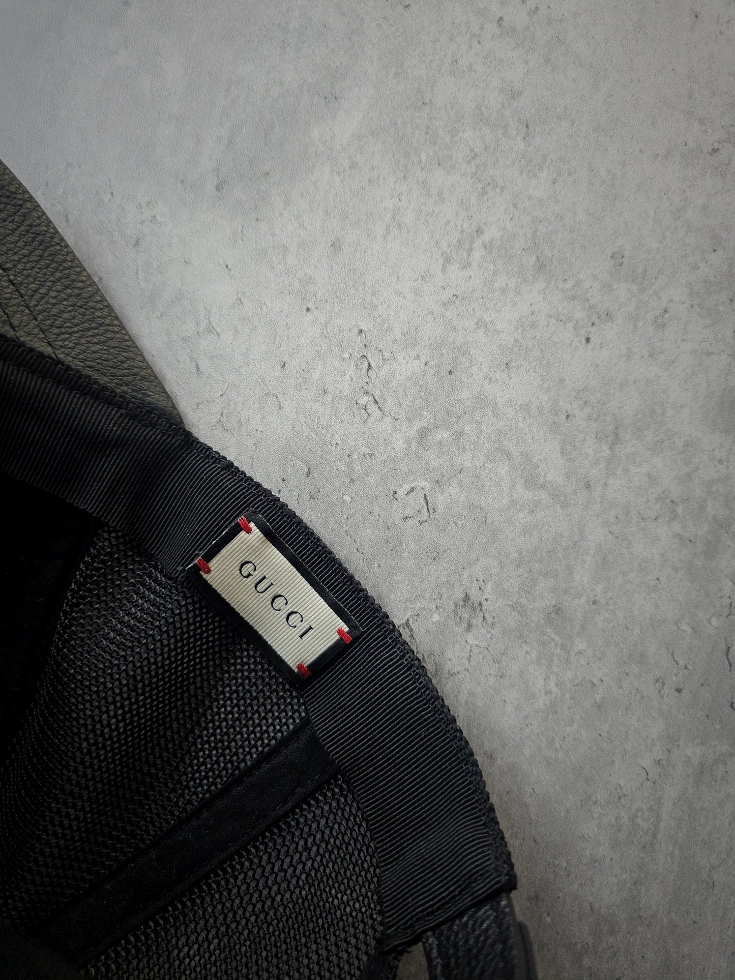 GUCCI Grained Calfskin Logo Tucker Cap