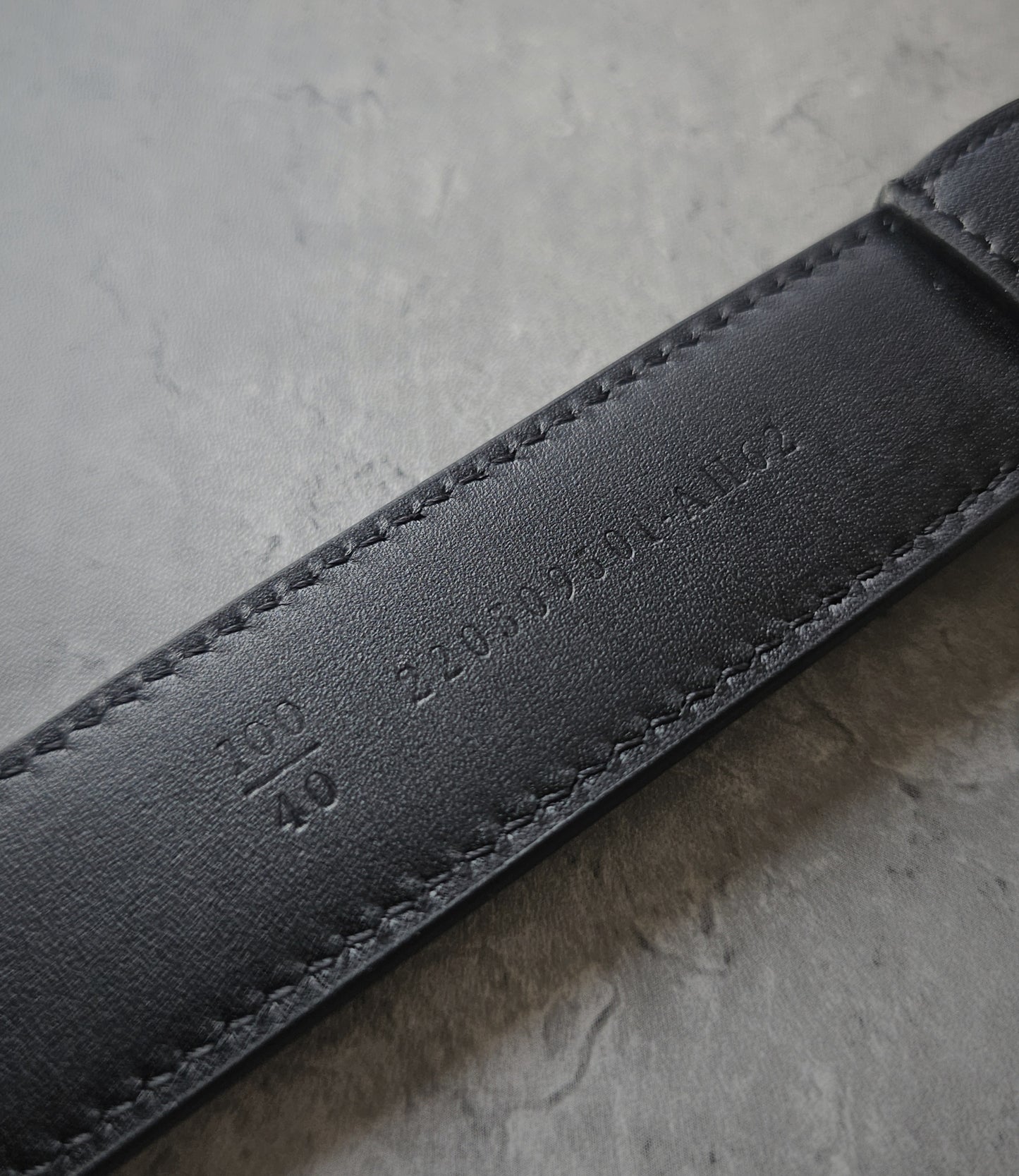 FENDI Vitello Glacier Utility Pouched Leather Belt