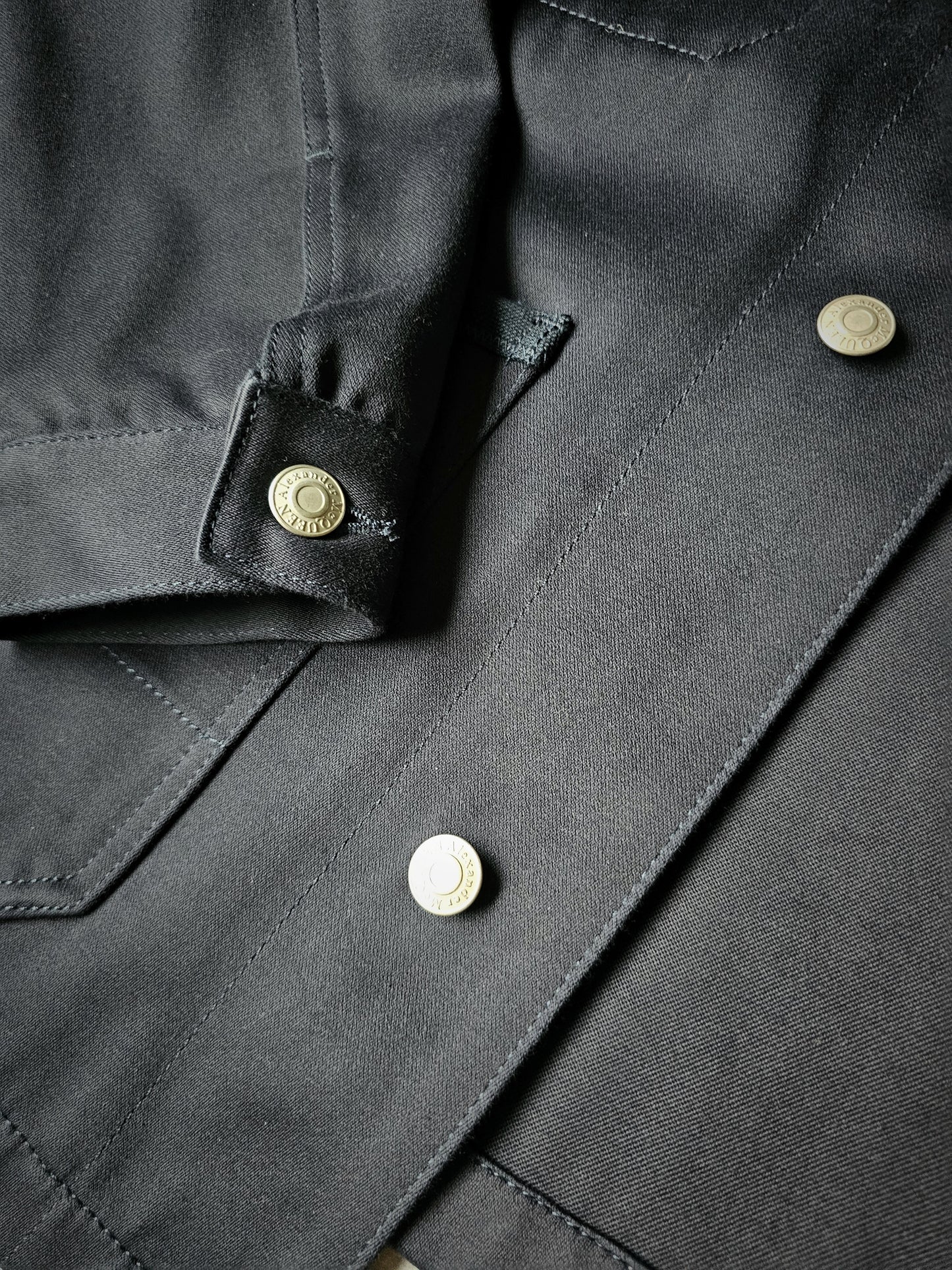 ALEXANDER MCQUEEN Logo Detailed Buttoned Jacket