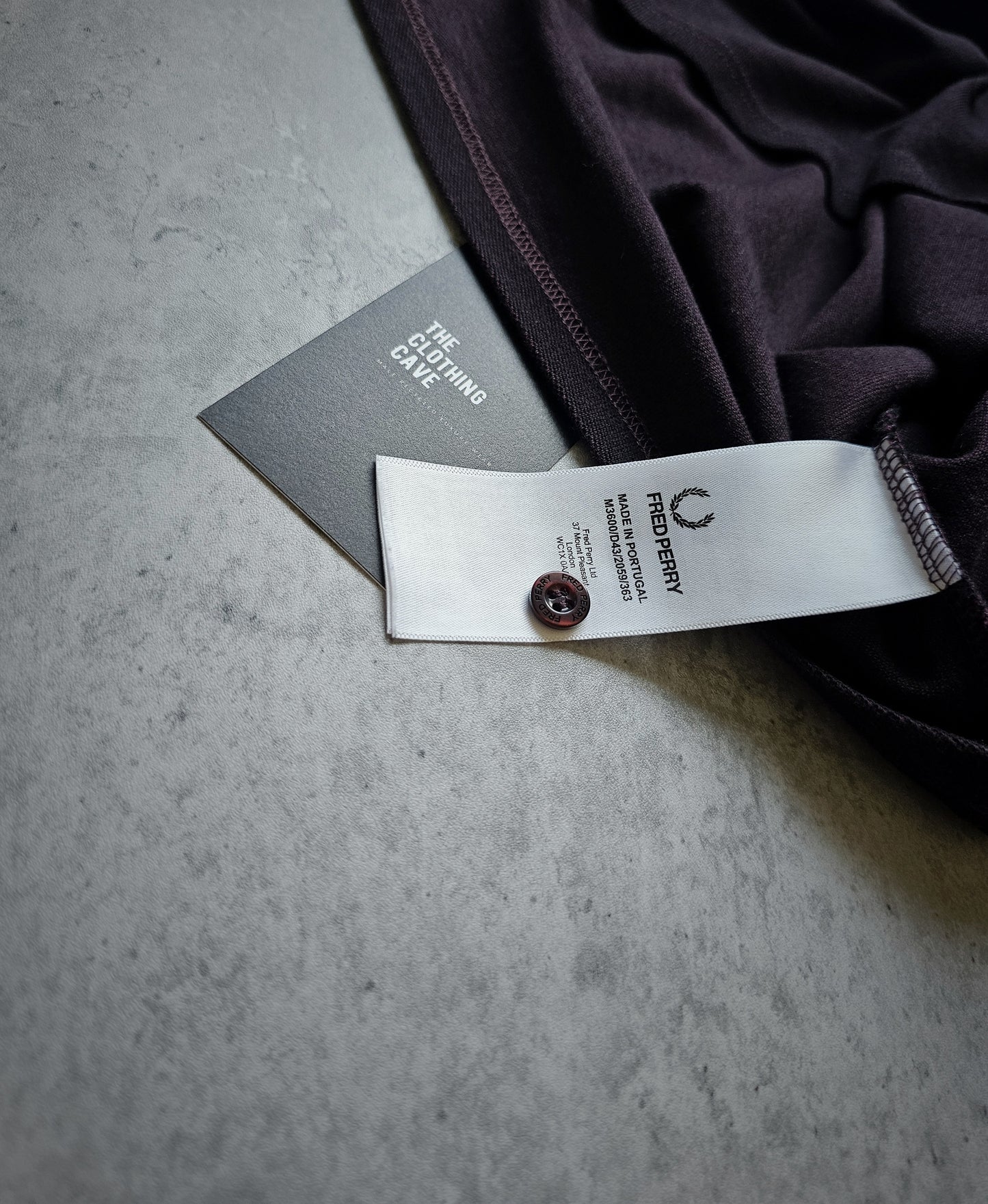 FRED PERRY M12 Polo Shirt in Burgundy