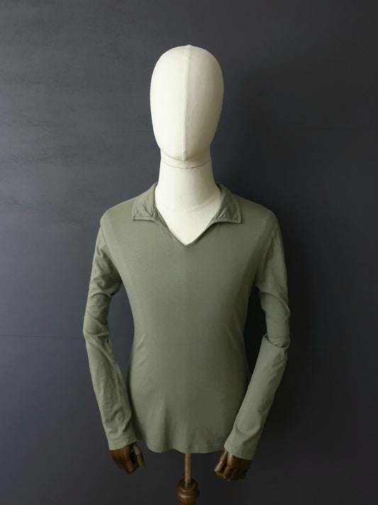 REISS Long Sleeve V-Neck T-Shirt with Collar in Khaki green