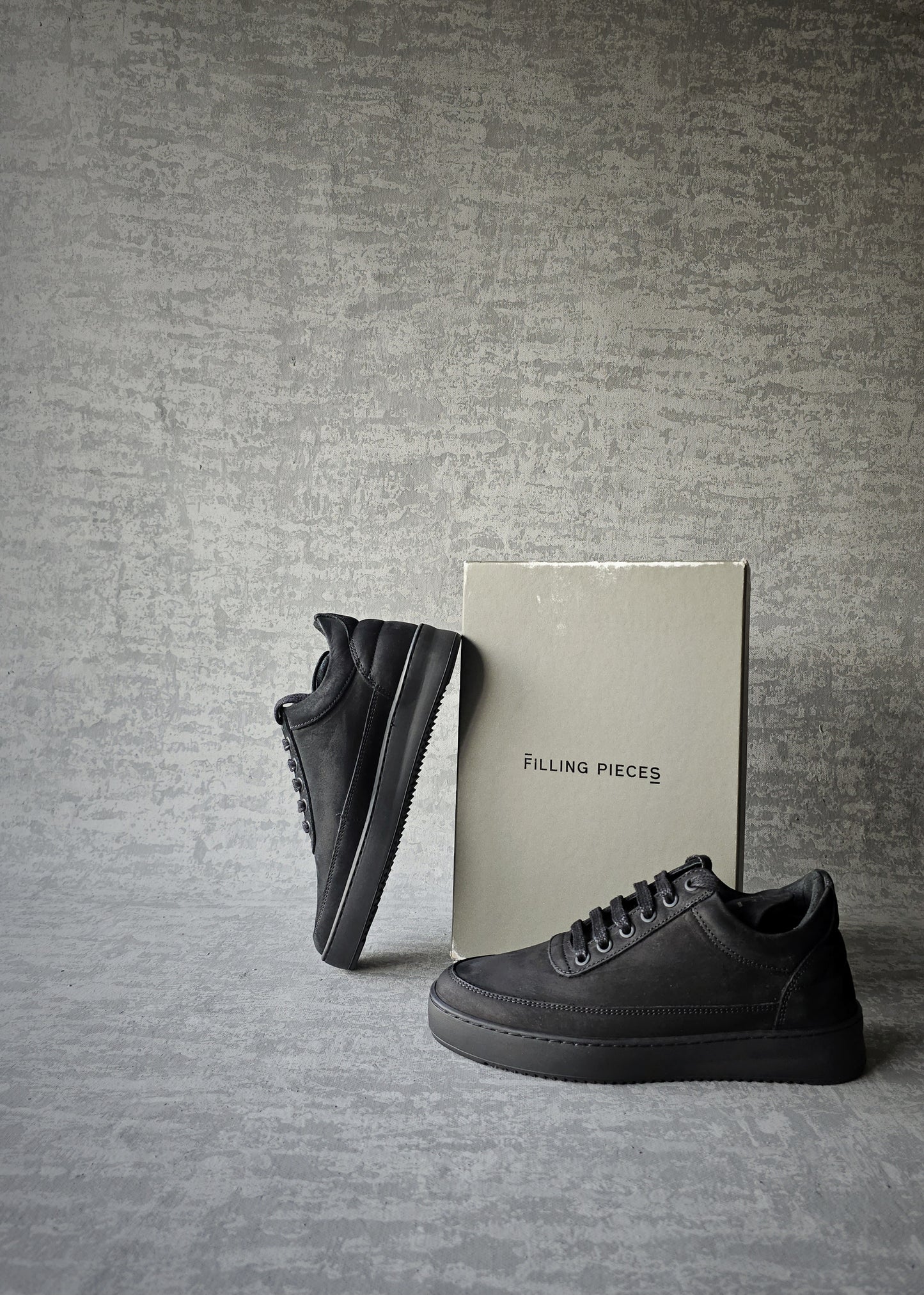 FILLING PIECES Low Top Ripple Nubuck Sneakers