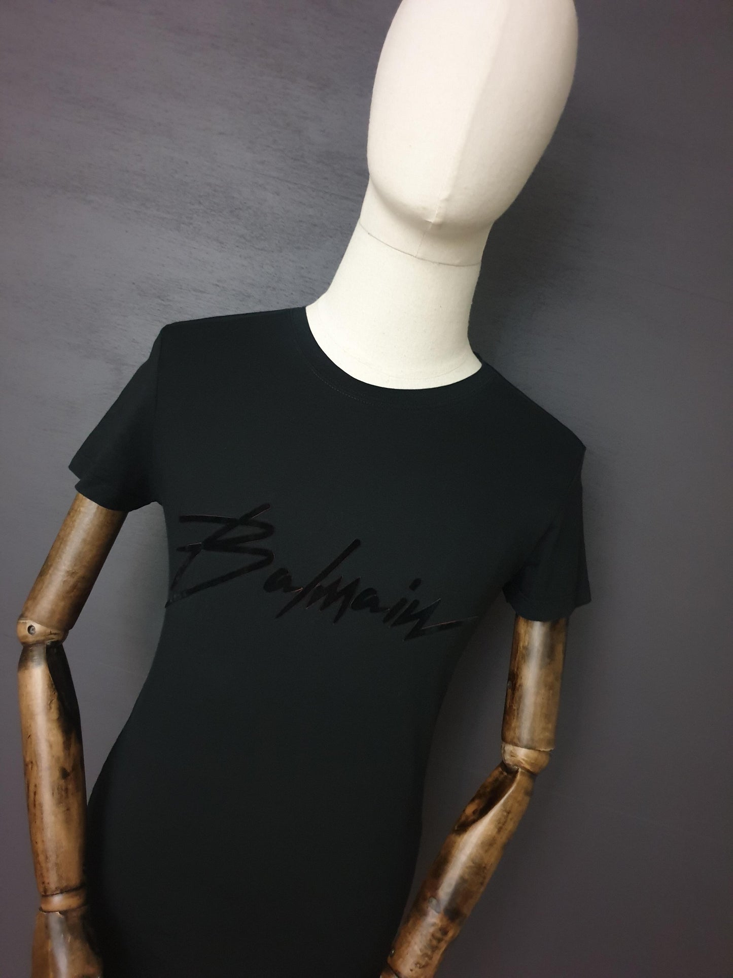 BALMAIN Exclusive Signature Logo T-Shirt