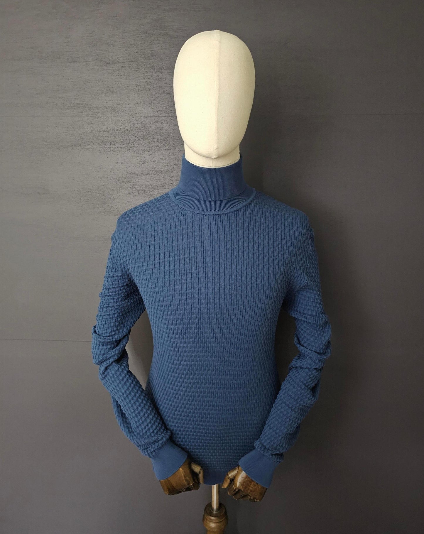 HUGO BOSS Textured Turtleneck