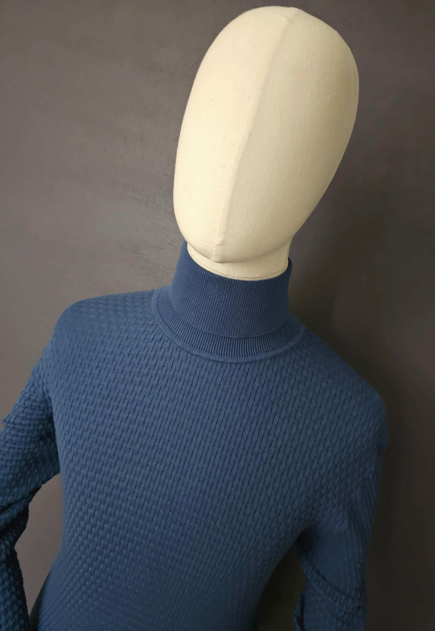 HUGO BOSS Textured Turtleneck