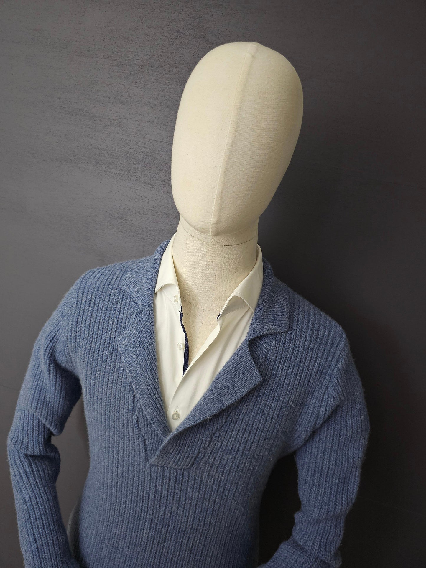 GANT Vintage Rugger Lambswool V-Neck Sweater