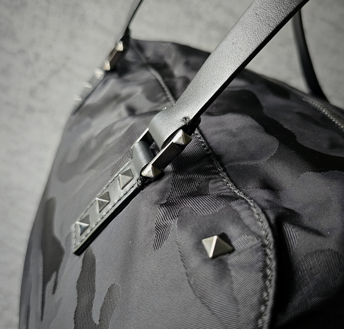 VALENTINO GARAVANI RockStud Duffle Bag