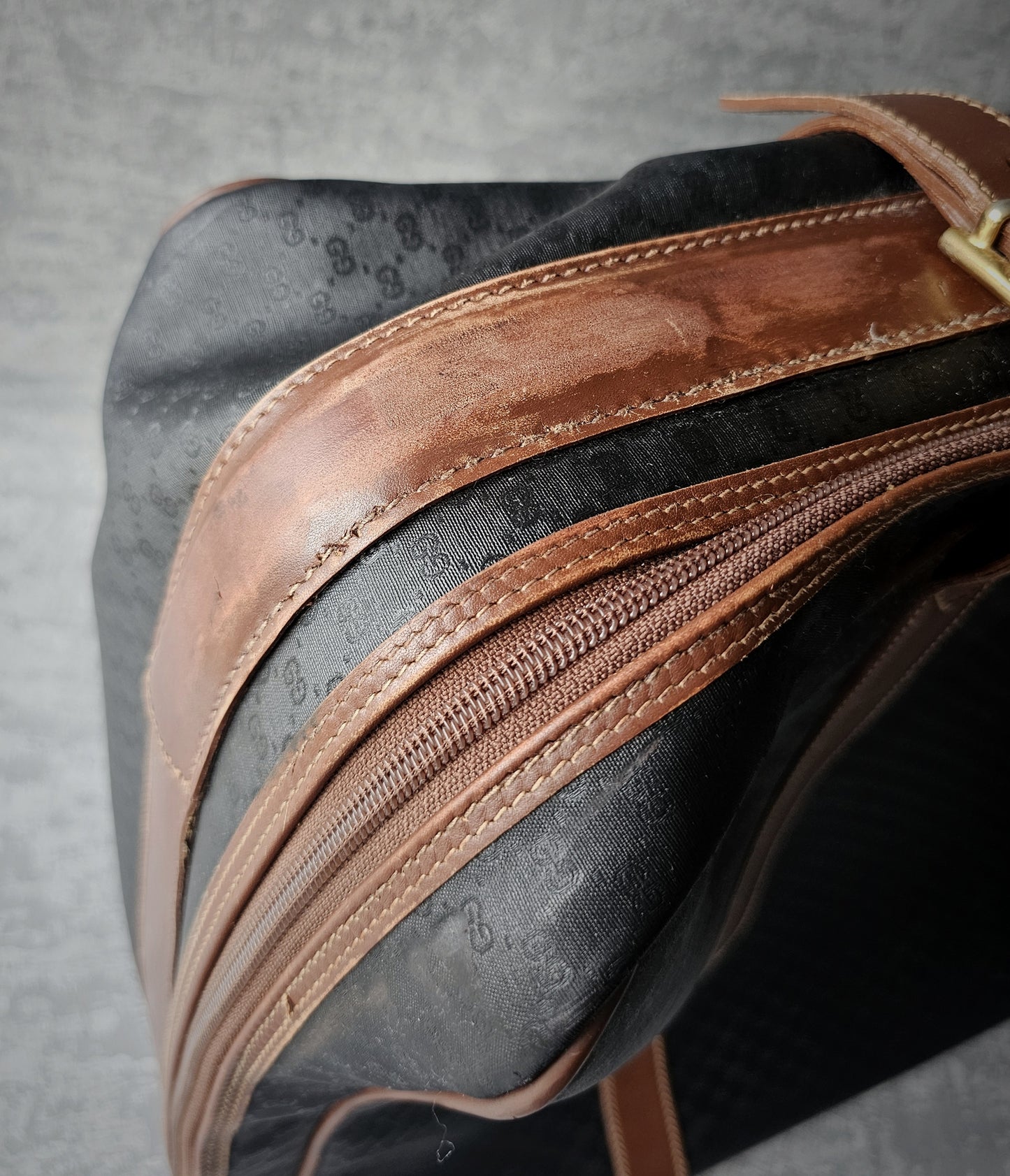 GUCCI Vintage GG Monogram Canvas Navy Suitcase