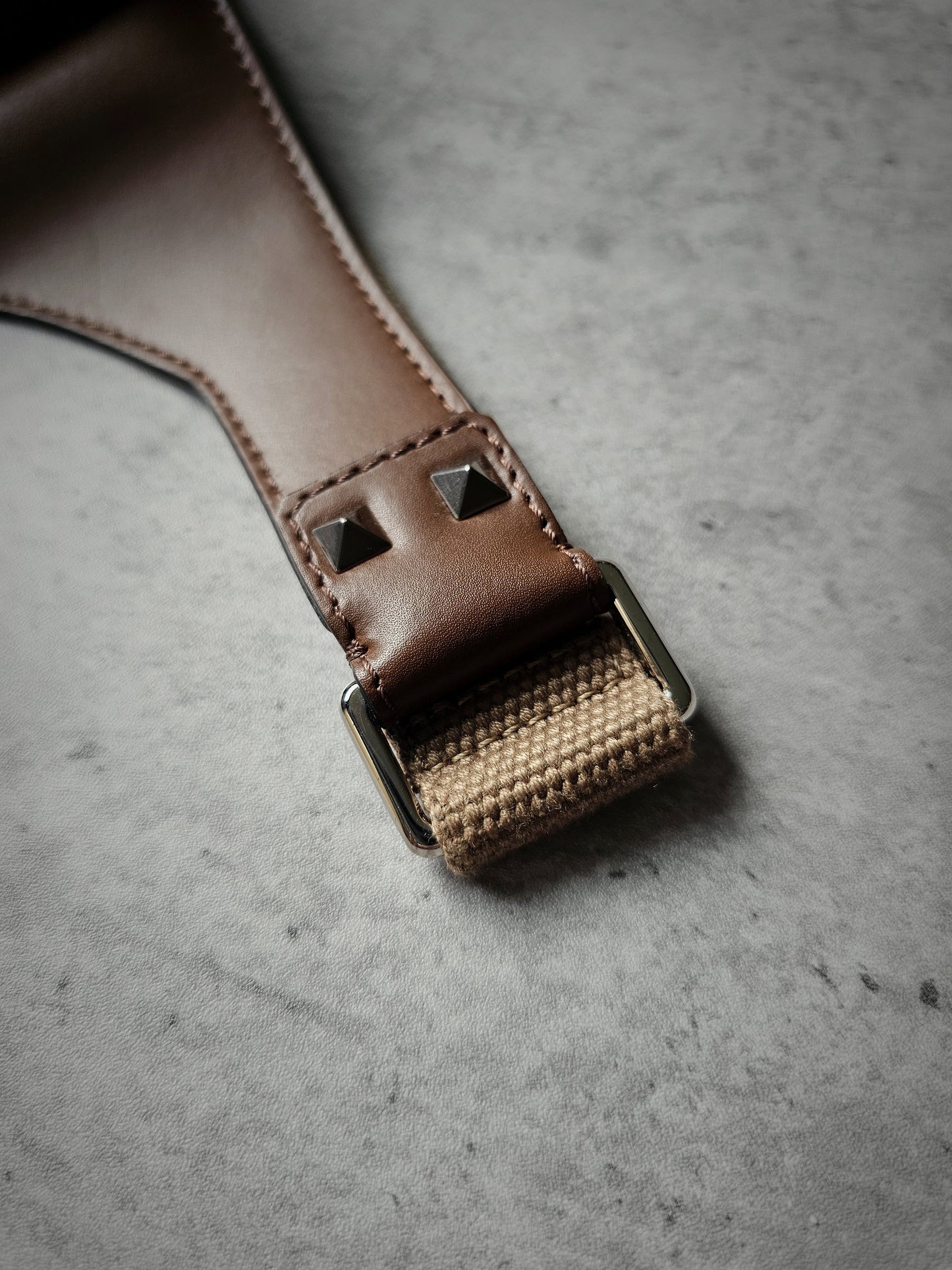VALENTINO GARAVANI Limited Edition VLTN Umo Owl Embroidery Python Leather Belt Bag