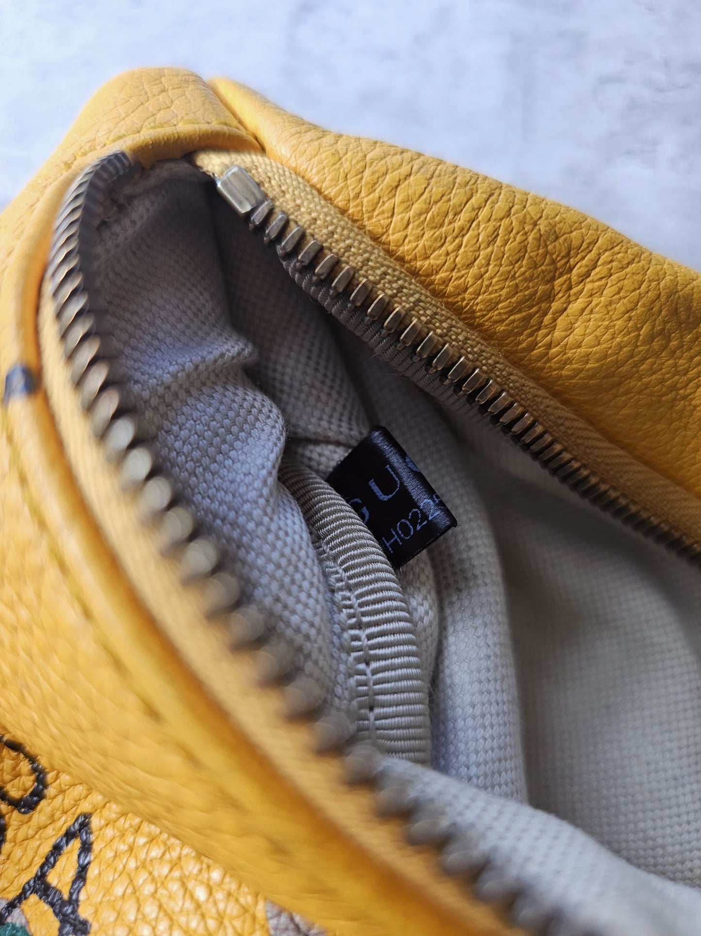 GUCCI Coco Capitan Vintage Leather Belt Bag 2017