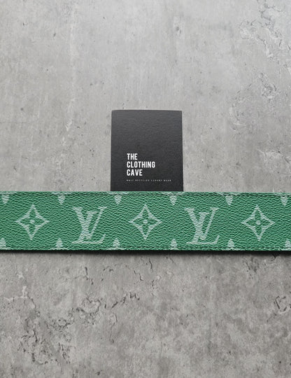 LOUIS VUITTON LV Monogram 40mm Reversible Green Belt