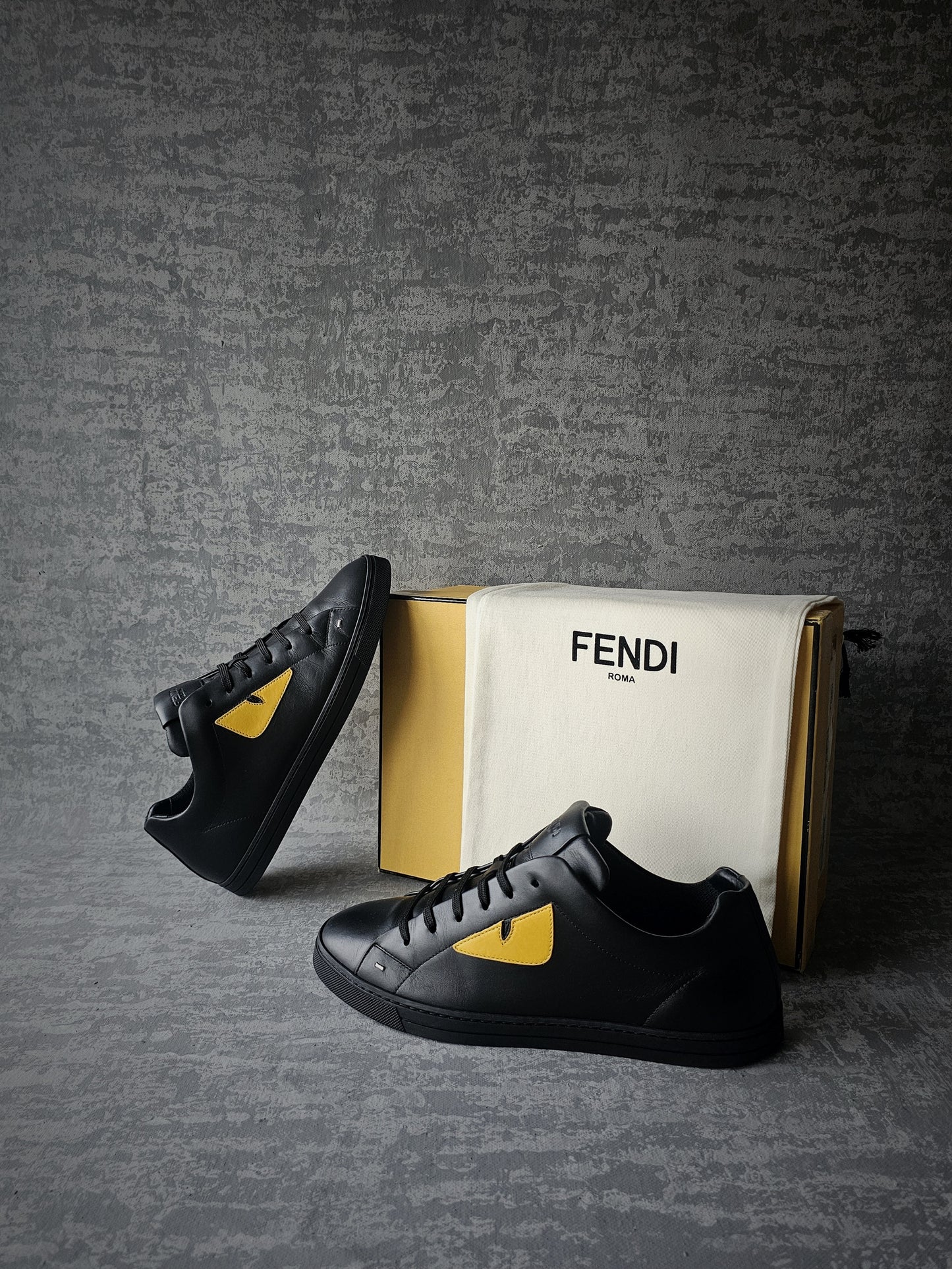 FENDI Low-Top Leather Bug Eye Sneakers