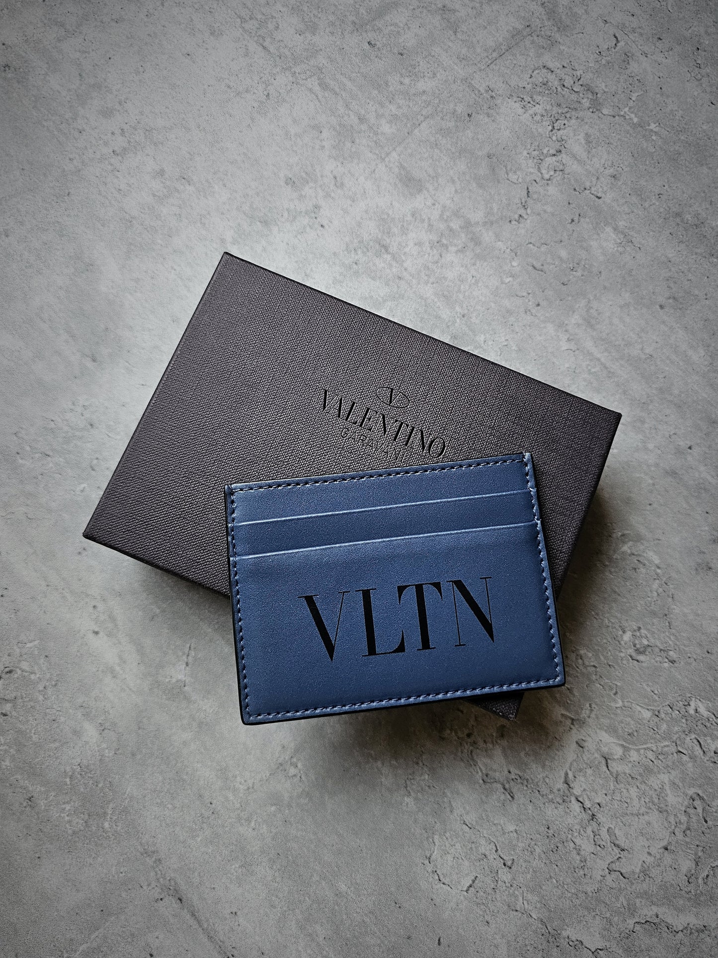VALENTINO GARAVANI VLTN Limited Navy Embossed Card Holder