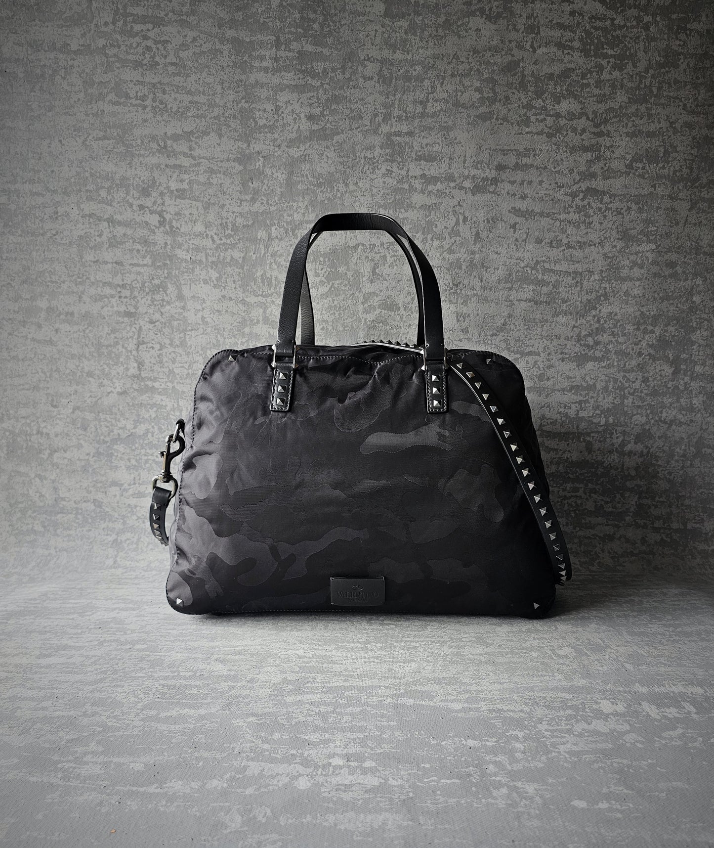 VALENTINO GARAVANI RockStud Duffle Bag