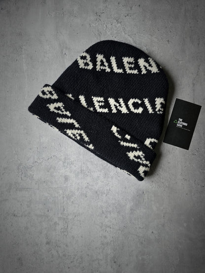 BALENCIAGA All-Over Logo Beanie Black