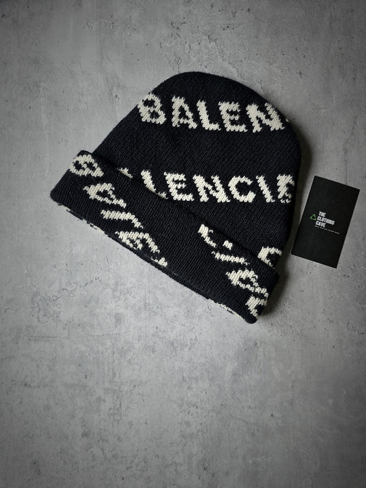 BALENCIAGA All-Over Logo Beanie Black