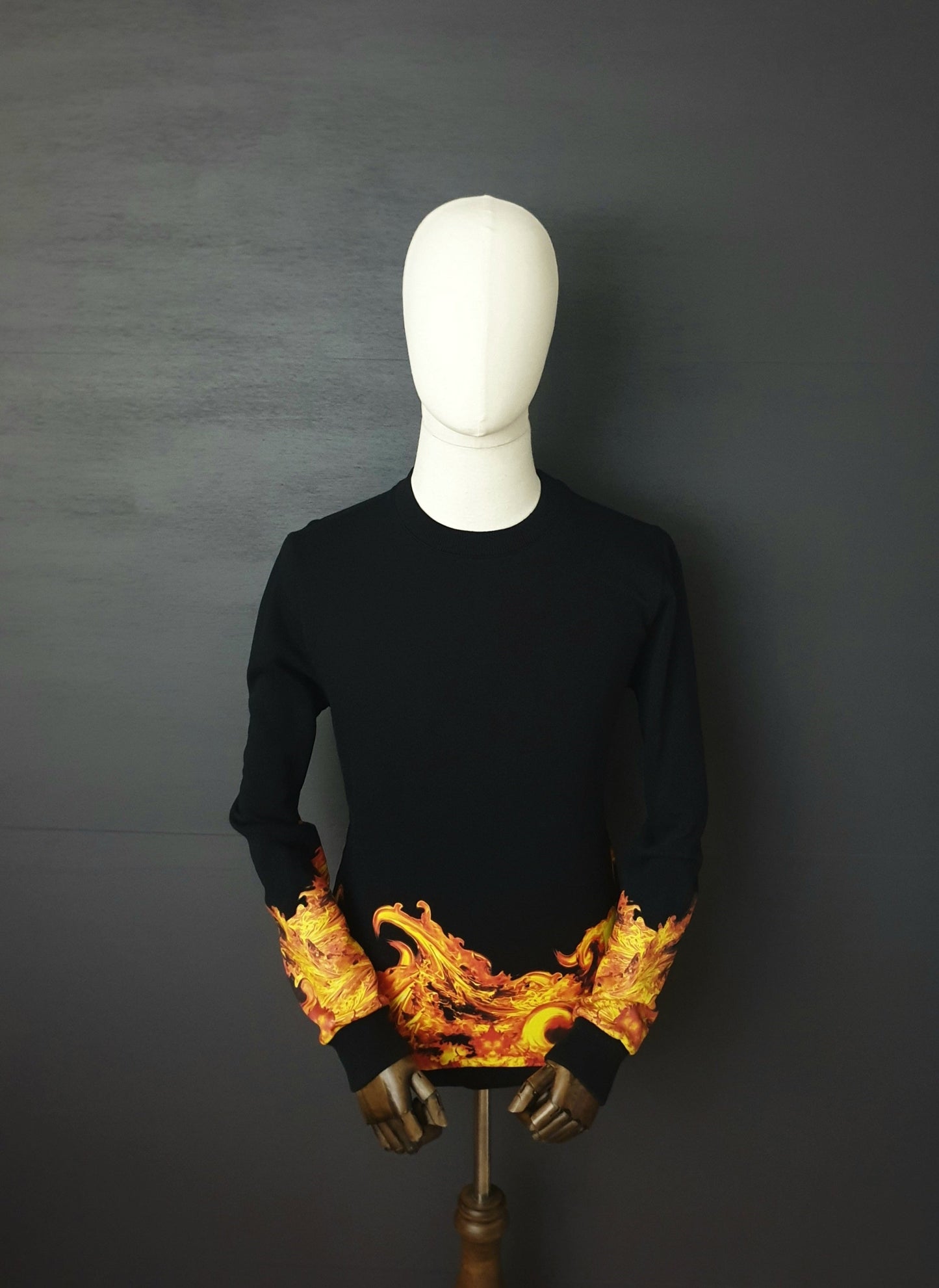 GIVENCHY Inferno Print Oversized Sweatshirt