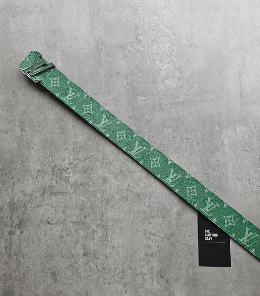 LOUIS VUITTON LV Monogram 40mm Reversible Green Belt