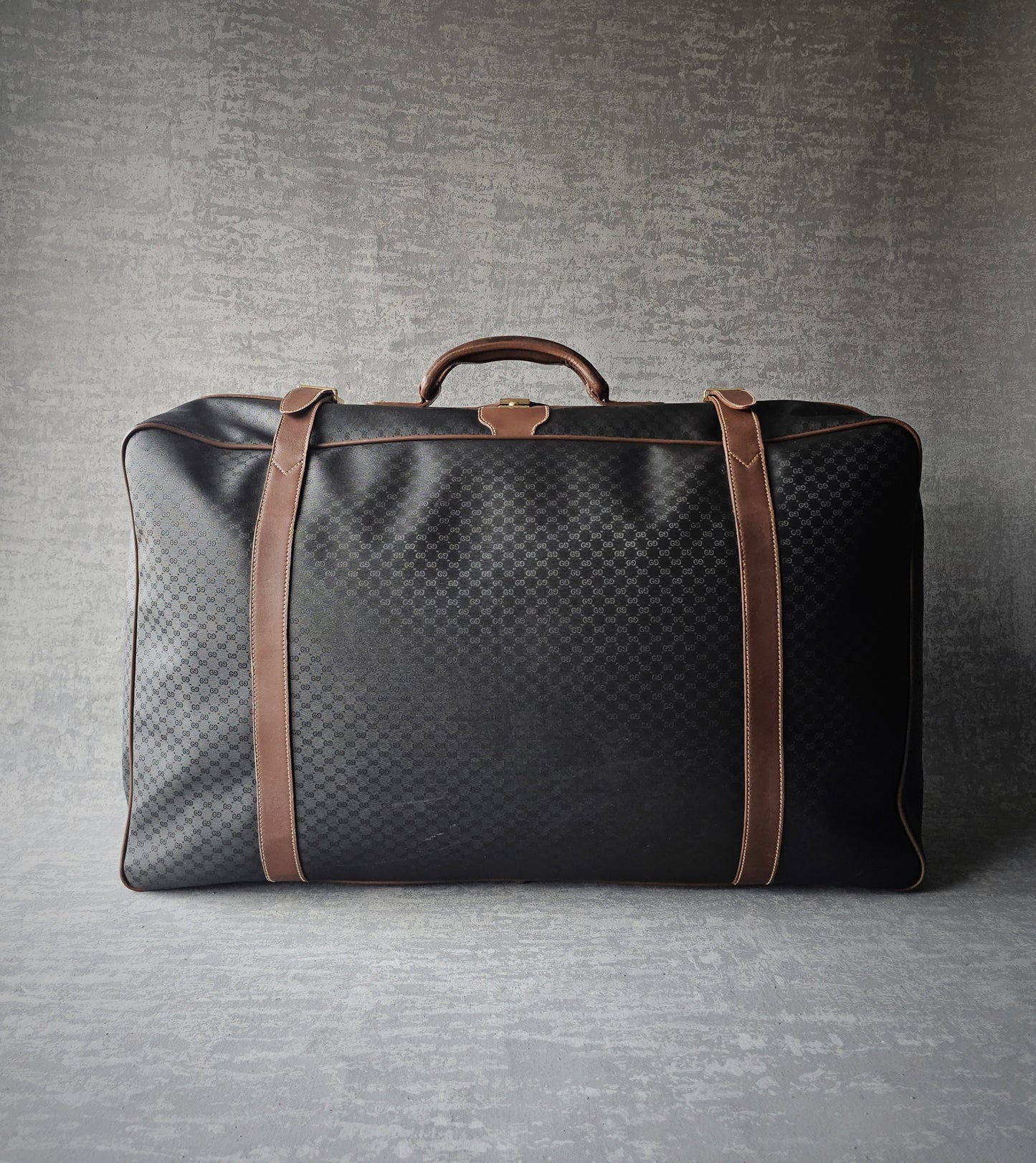 GUCCI Vintage GG Monogram Canvas Navy Suitcase