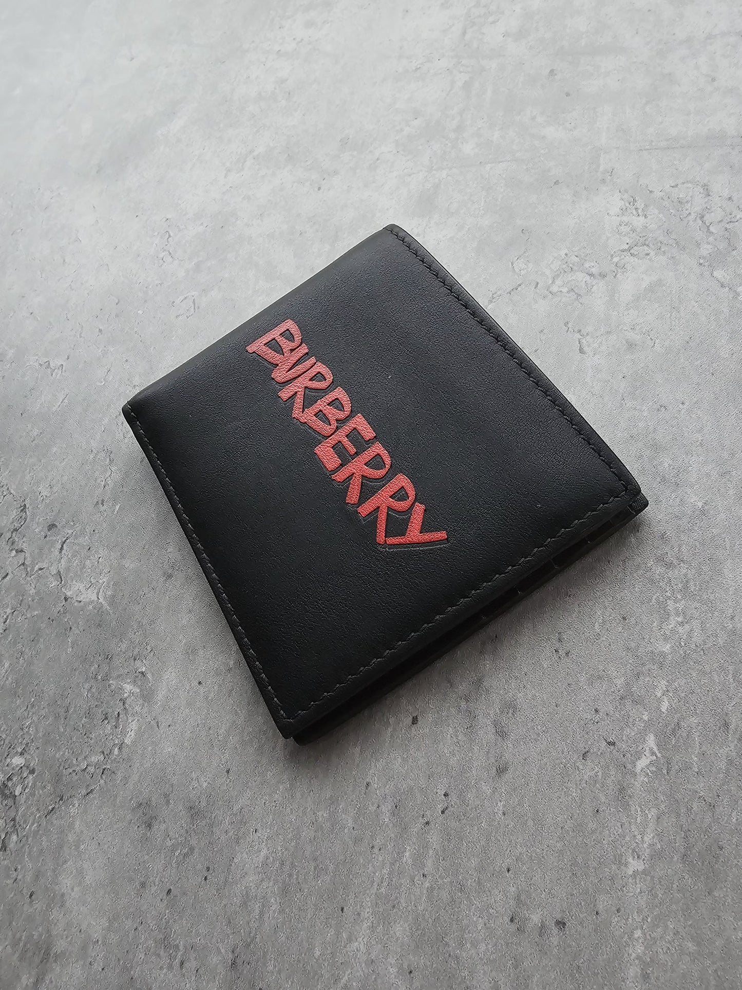 BURBERRY Graffiti Print International Leather Bifold Wallet