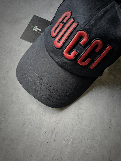 GUCCI Red Logo Mech Baseball Cap