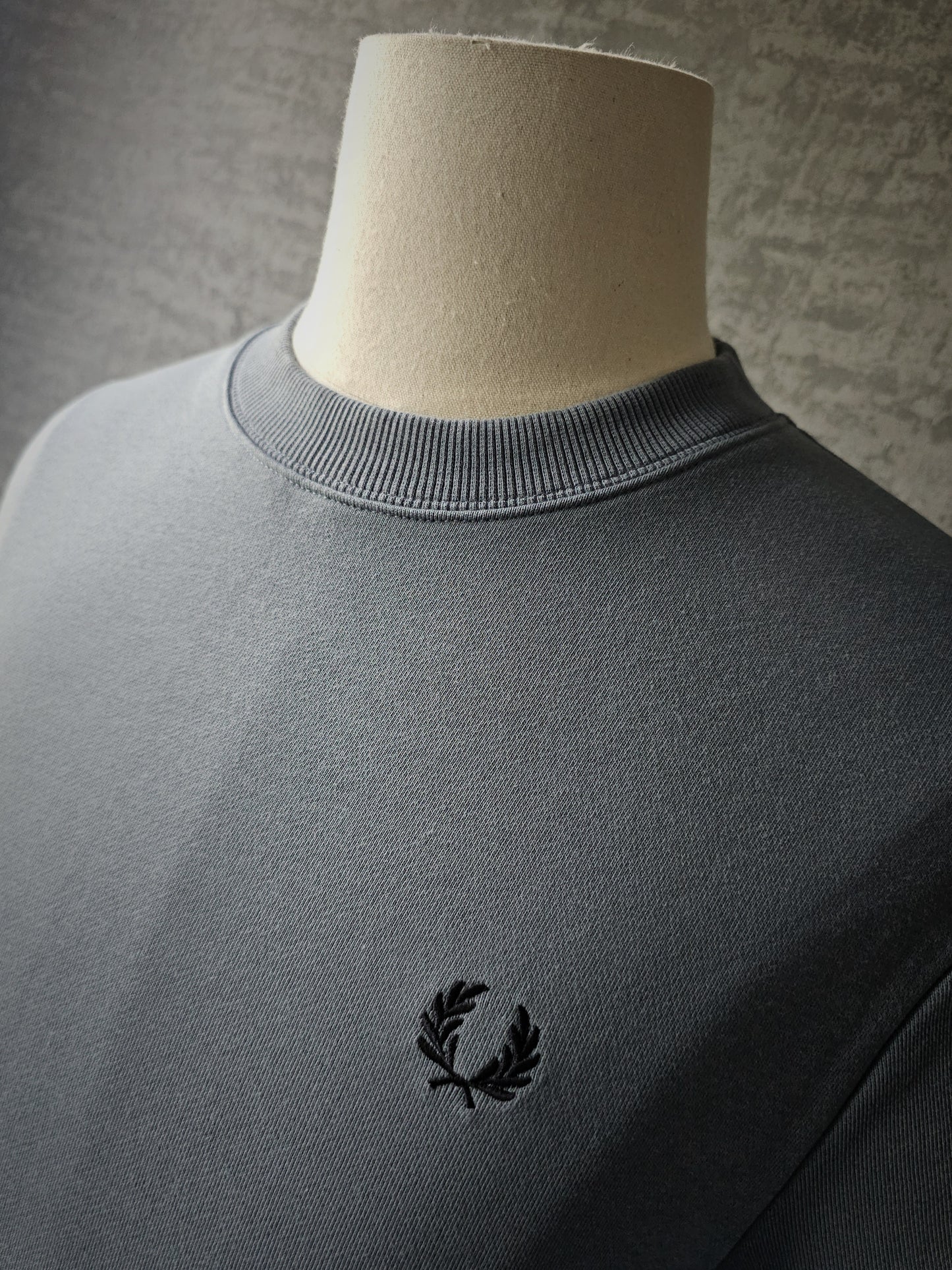 FRED PERRY Crew Neck Sweatshirt