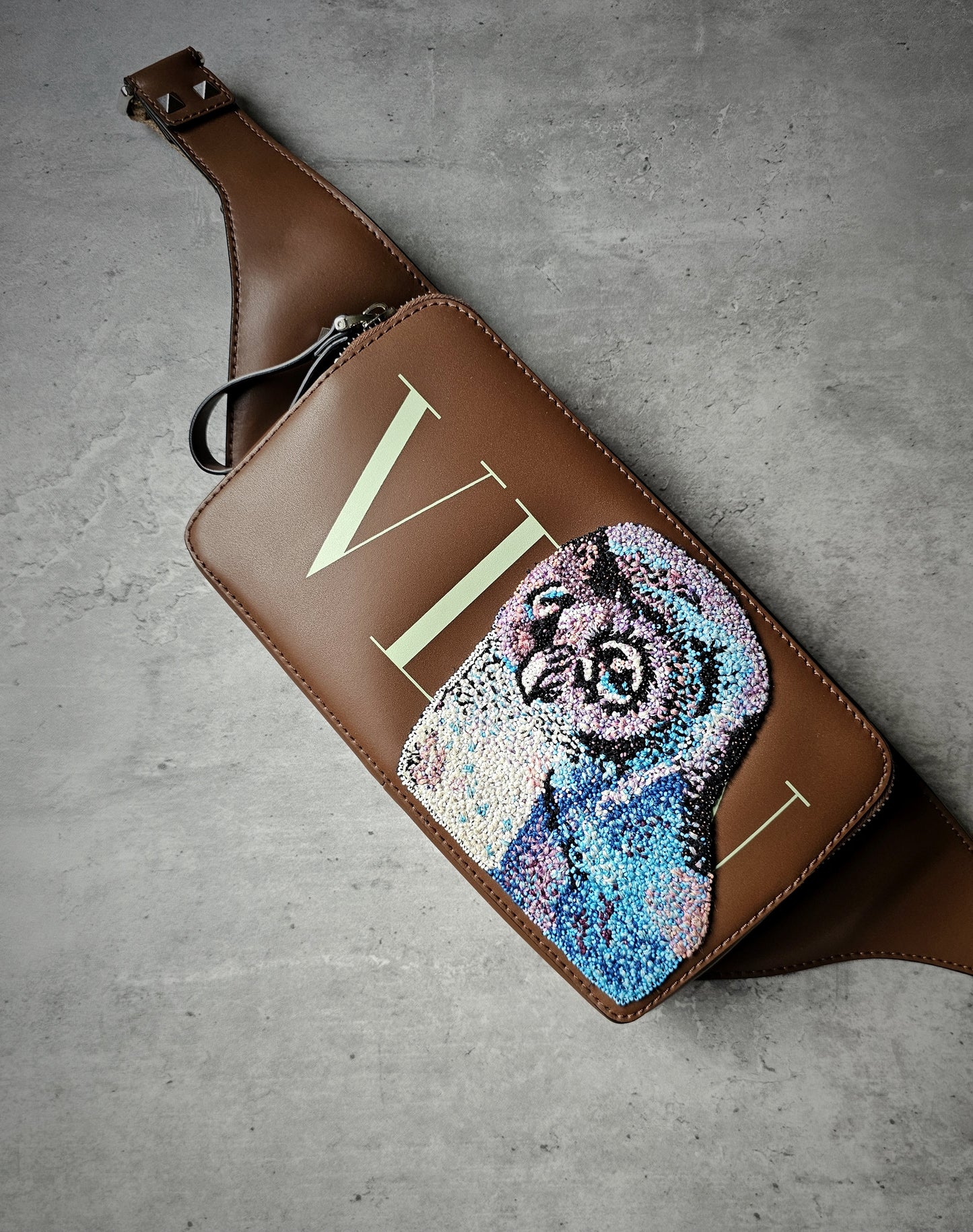 VALENTINO GARAVANI Limited Edition VLTN Umo Owl Embroidery Python Leather Belt Bag