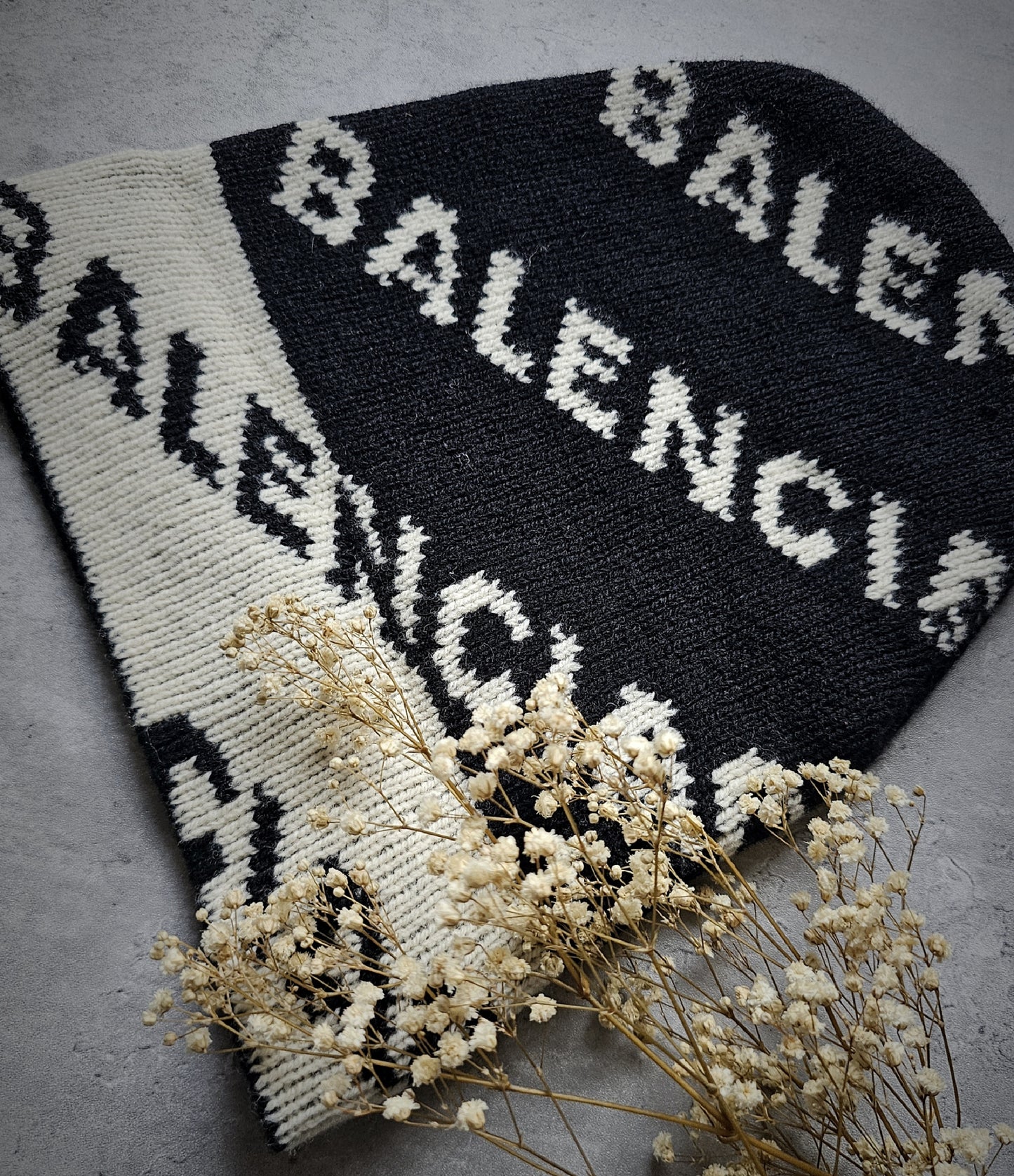 BALENCIAGA All-Over Logo Beanie Black