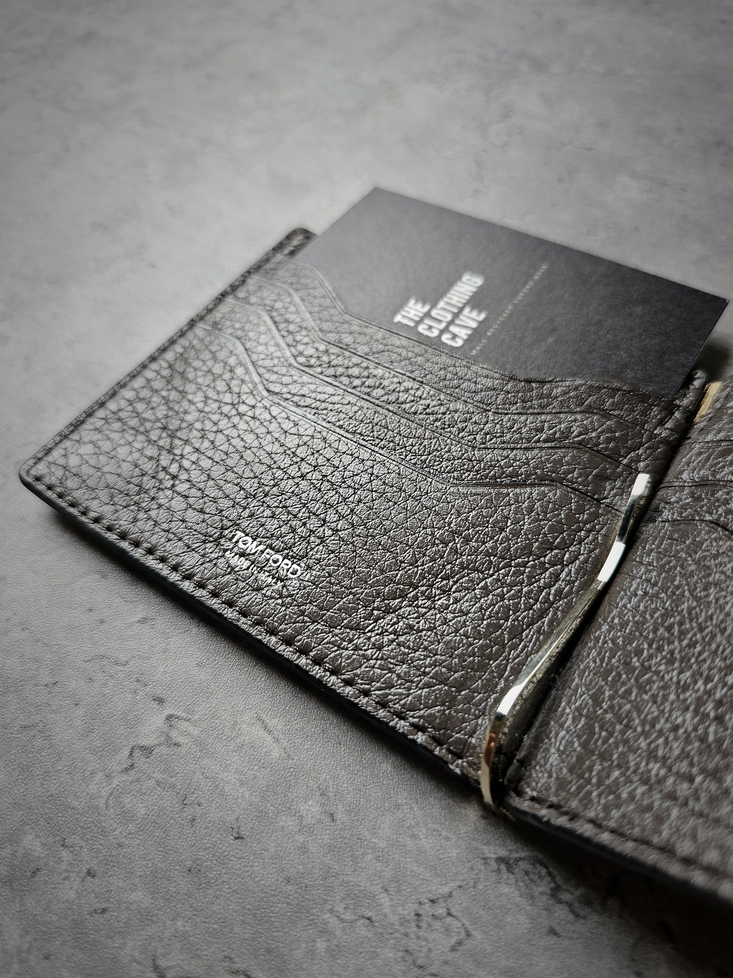 TOM FORD TF Small Grain Leather Money Clip Wallet