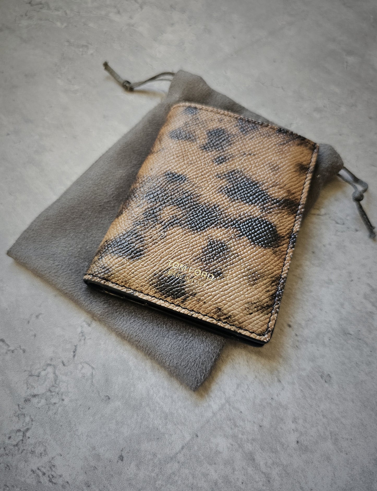TOM FORD Leopard Print Full Grain Leather Bifold Card Holder