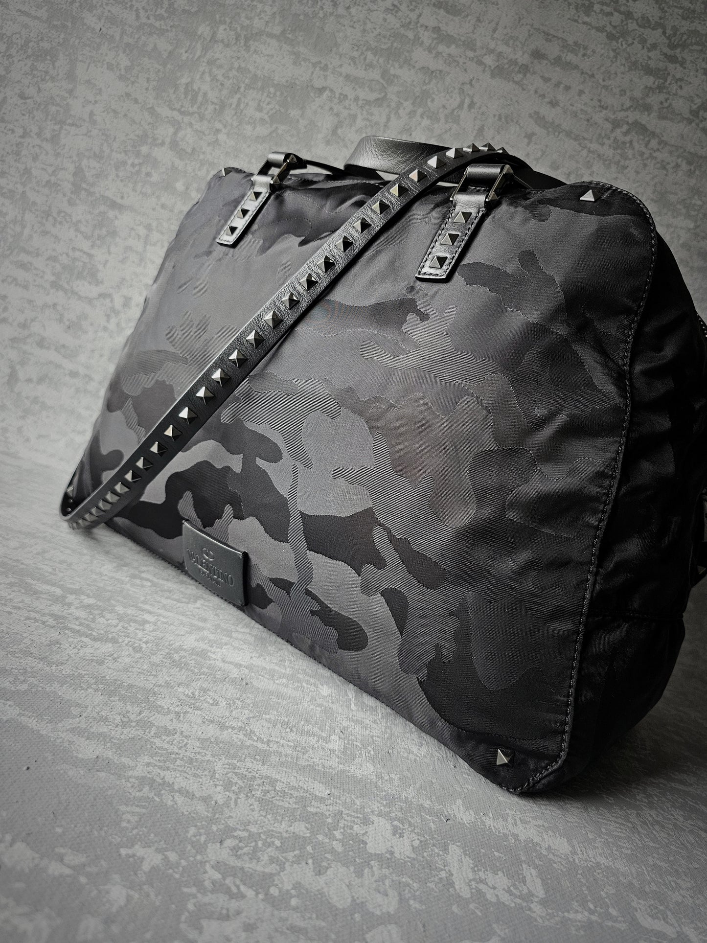 VALENTINO GARAVANI RockStud Duffle Bag