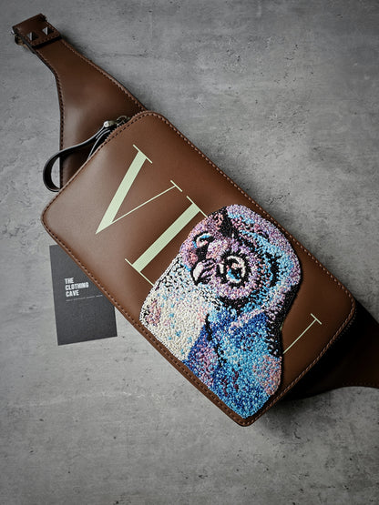 VALENTINO GARAVANI Limited Edition VLTN Umo Owl Embroidery Python Leather Belt Bag
